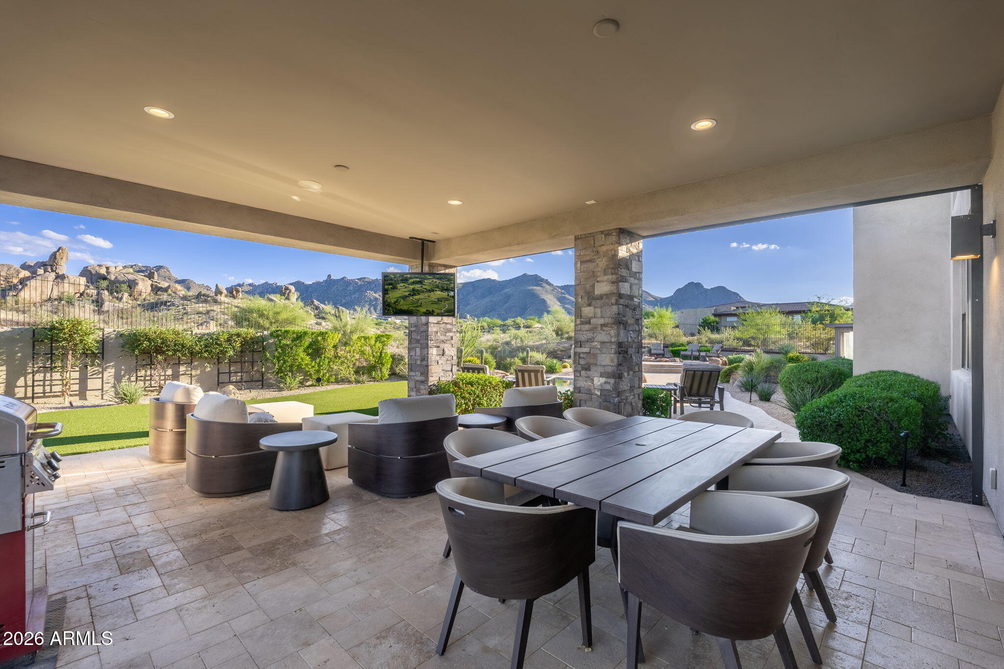 12423 E DESERT VISTA Drive
