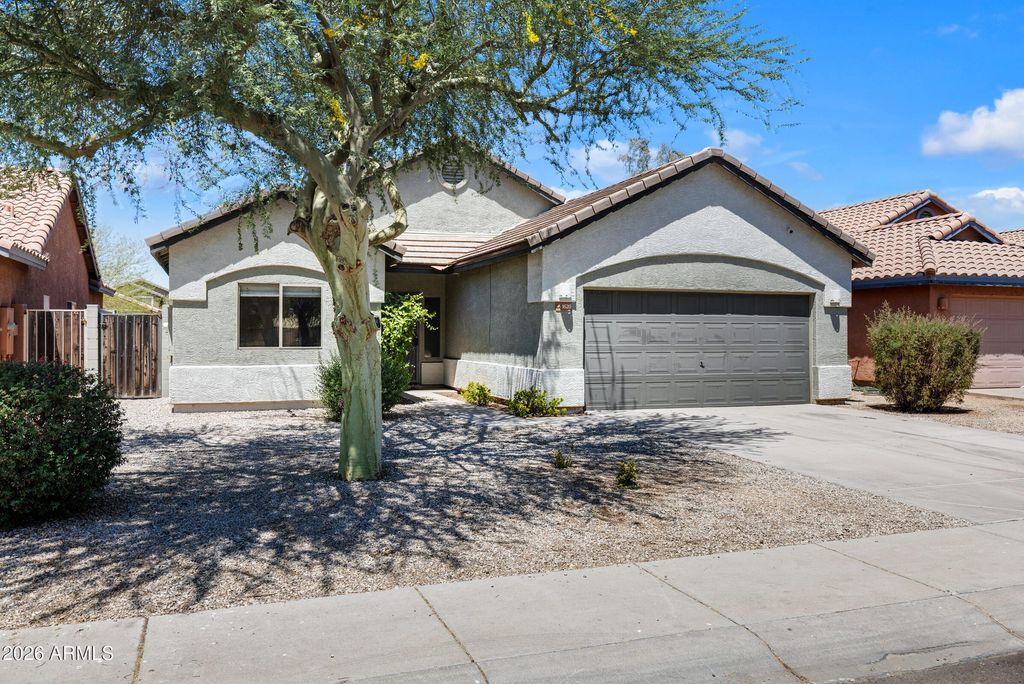 Photo of 1620 S 80th Drive, Phoenix, AZ 85043 (MLS # 7031336)
