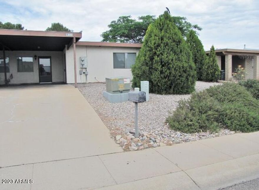 This well-maintained, 2BR /1BA/1CP, 1124 sq. ft. condo is centrally located in Sierra Vista, AZ minutes from Ft. Huachuca, shopping & PDS Elementary school. The condo has a large living area and central A/C. Yard maintenance is included. Location puts you close to your favorite restaurants, shopping, and walking or jogging trails. Call today.