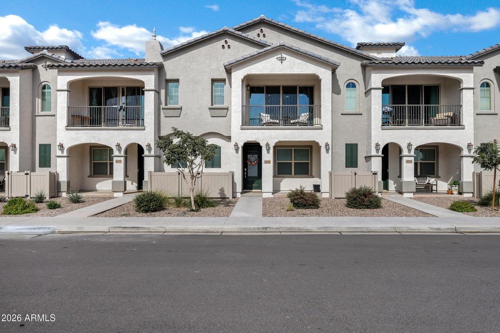 Photo of 4055 E Amoroso Drive, Gilbert, AZ 85296 (MLS # 6984962)