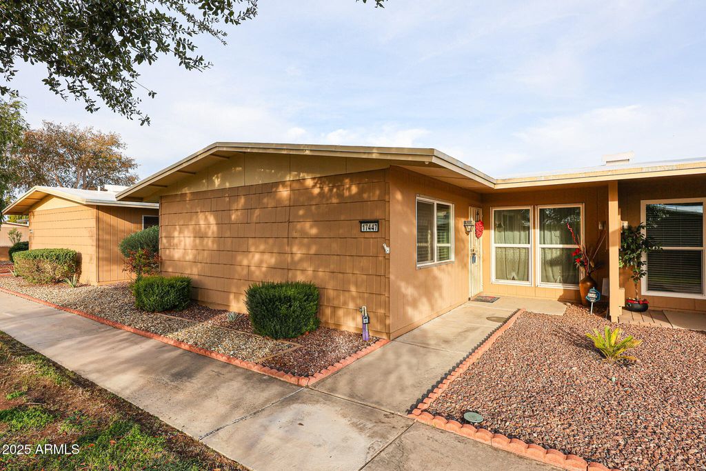 Photo of 17447 N 99th Drive, Sun City, AZ 85373 (MLS # 6960762)