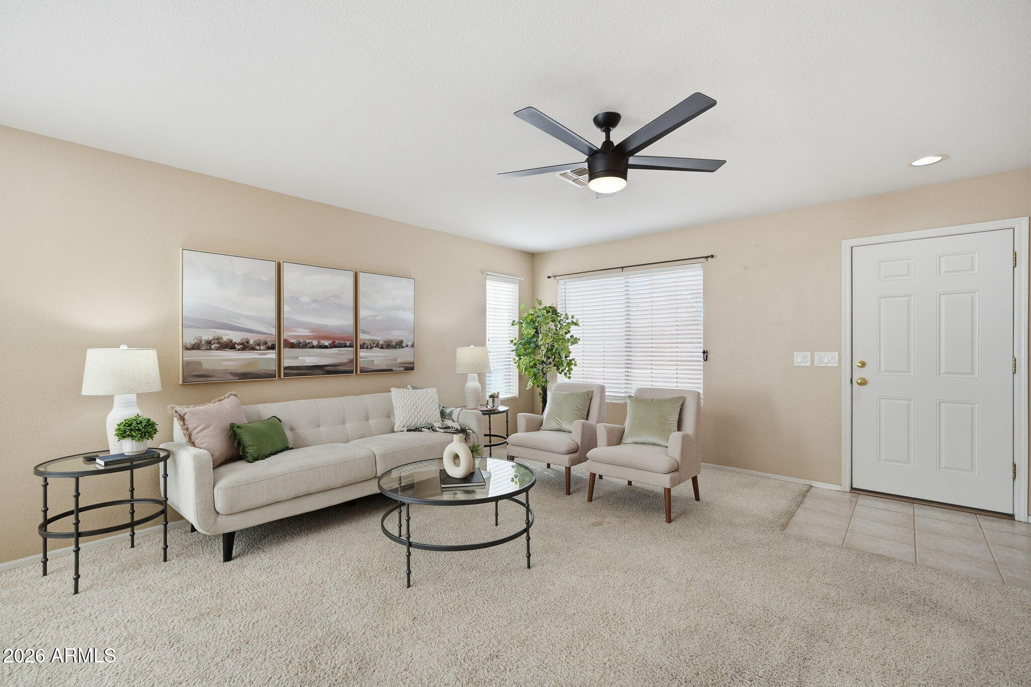 2546 E CAMELLIA Drive