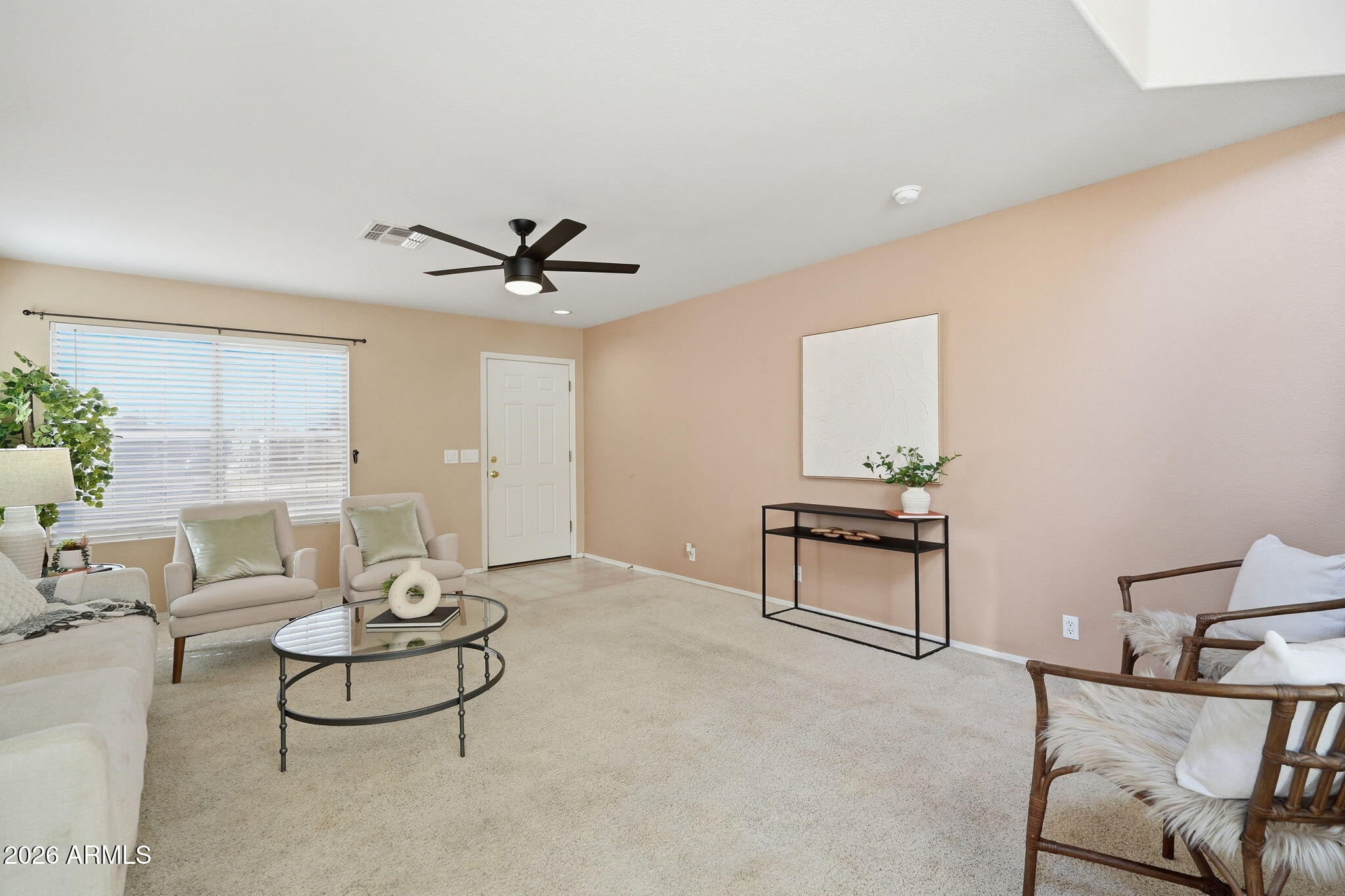 2546 E CAMELLIA Drive