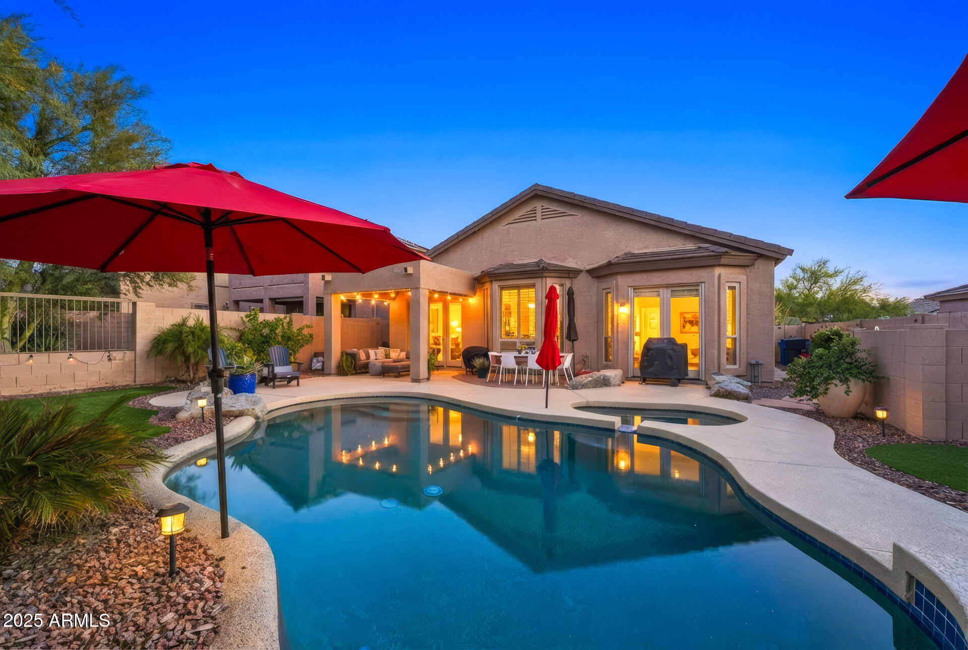 3055 N RED MOUNTAIN -- 80