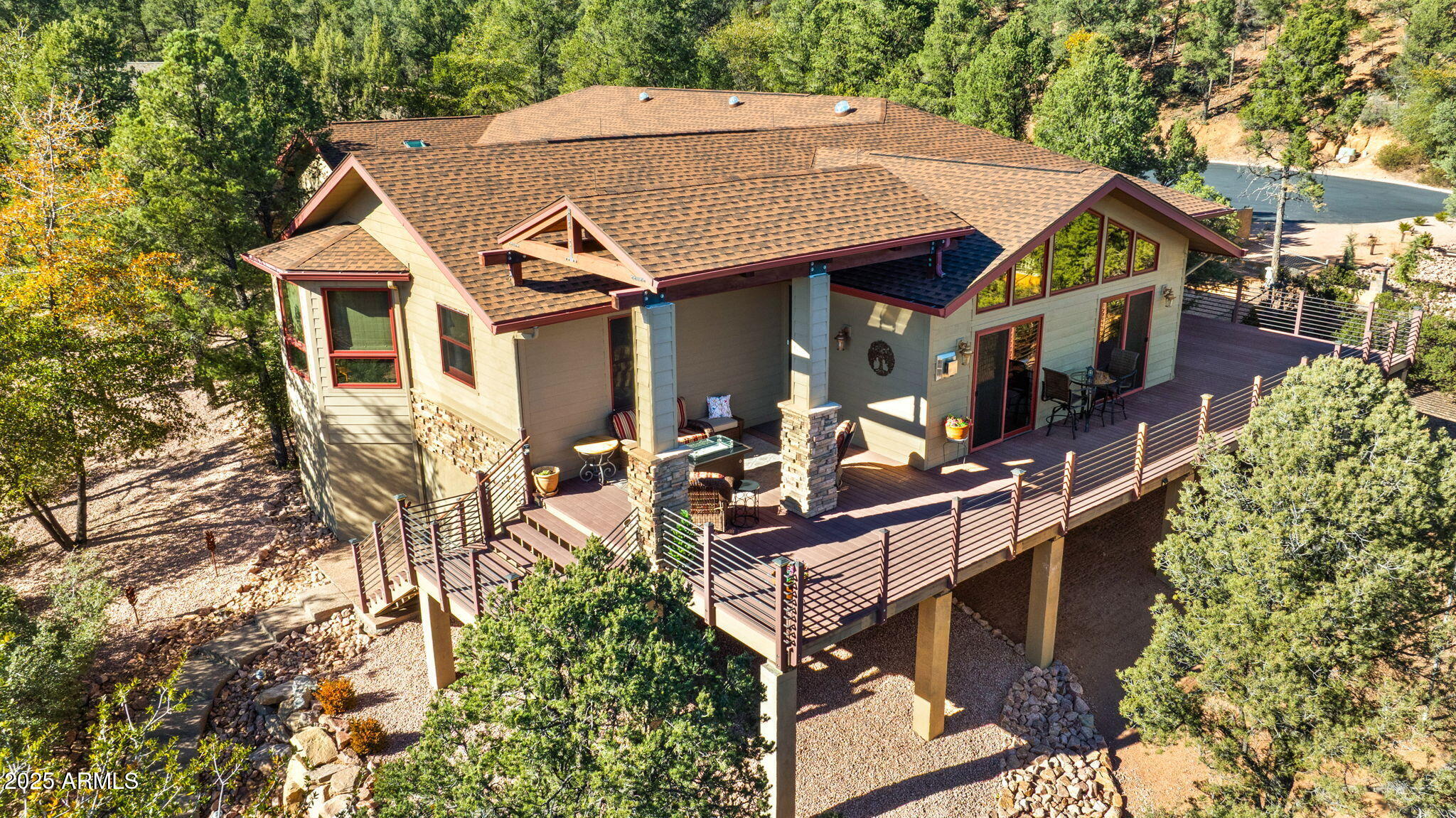 406 S WHISPER RIDGE --