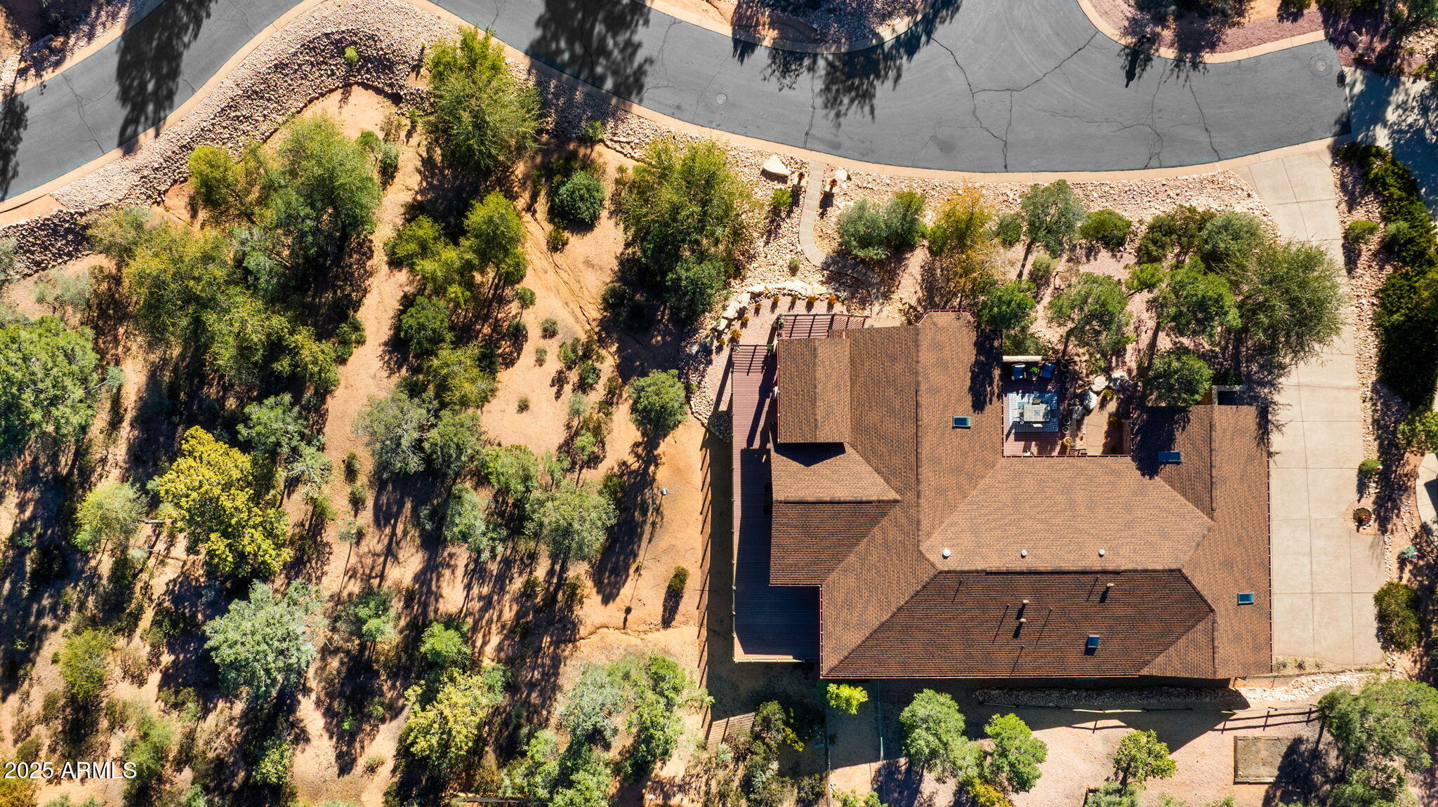 406 S WHISPER RIDGE --