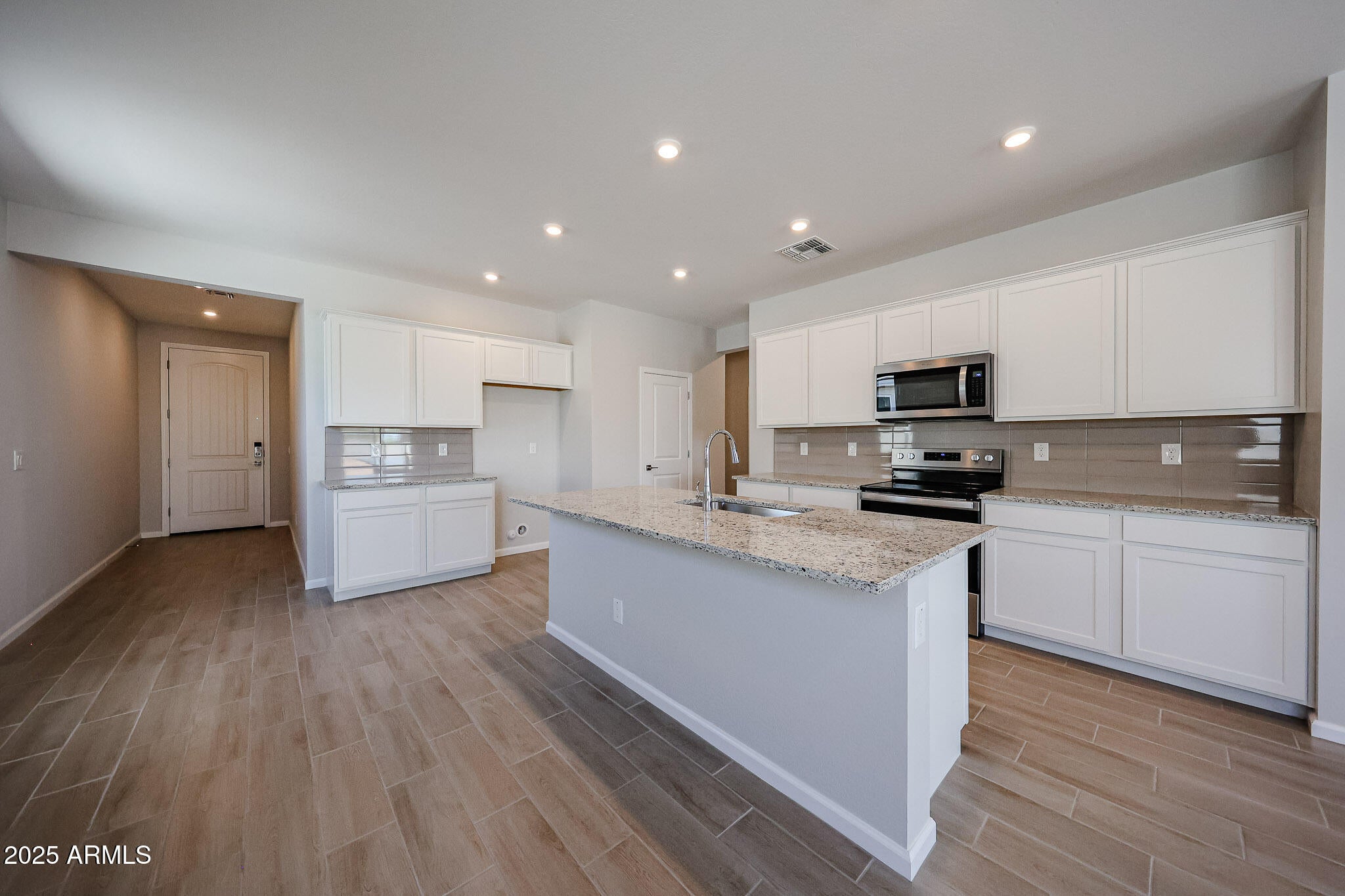 18267 W CALLE LEJOS --