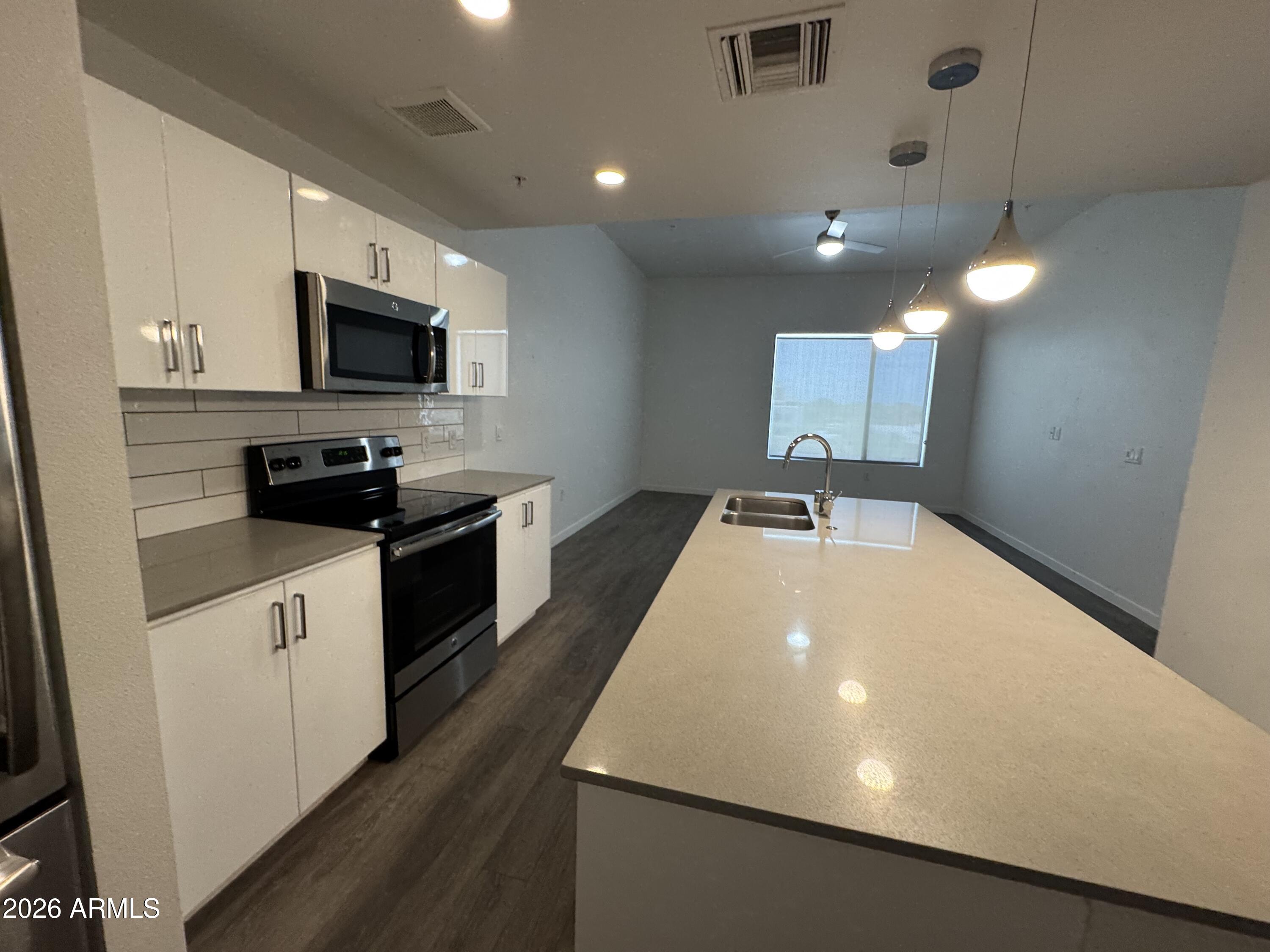 1130 N 2ND Street 312