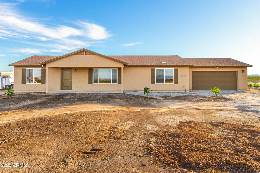 Photo of 19133 W Nolan Drive, Buckeye, AZ 85326 (MLS # 6952554)