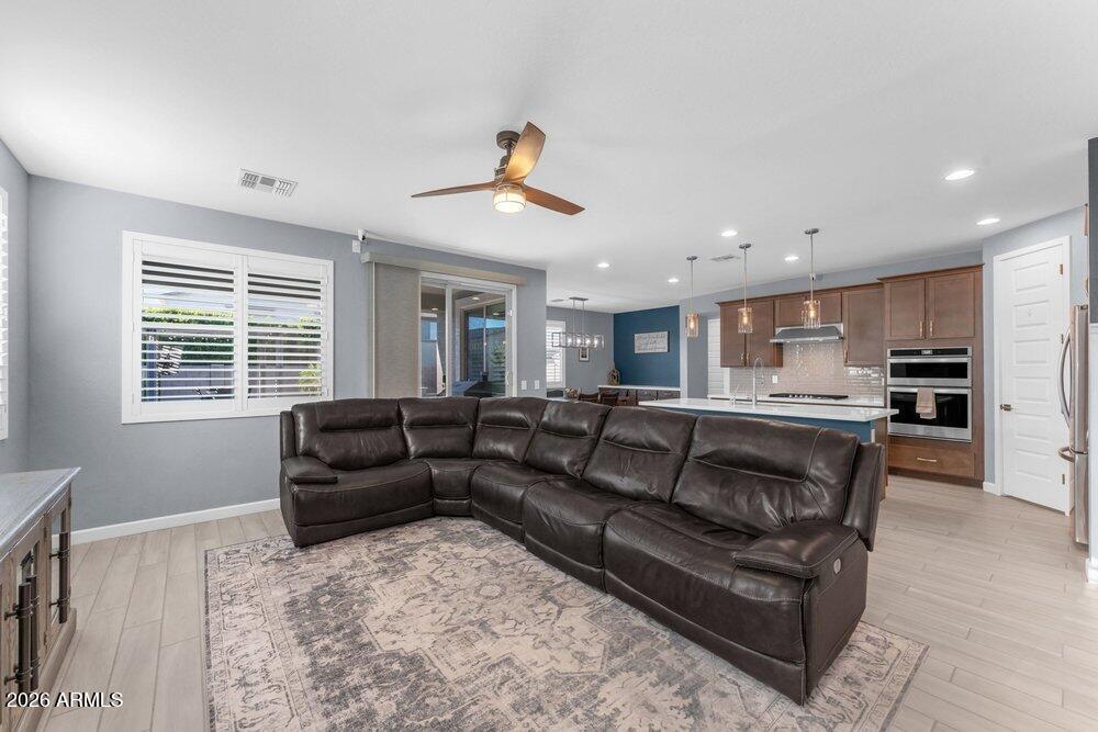 TRAILSIDE AT SPUR CROSS - Residential
