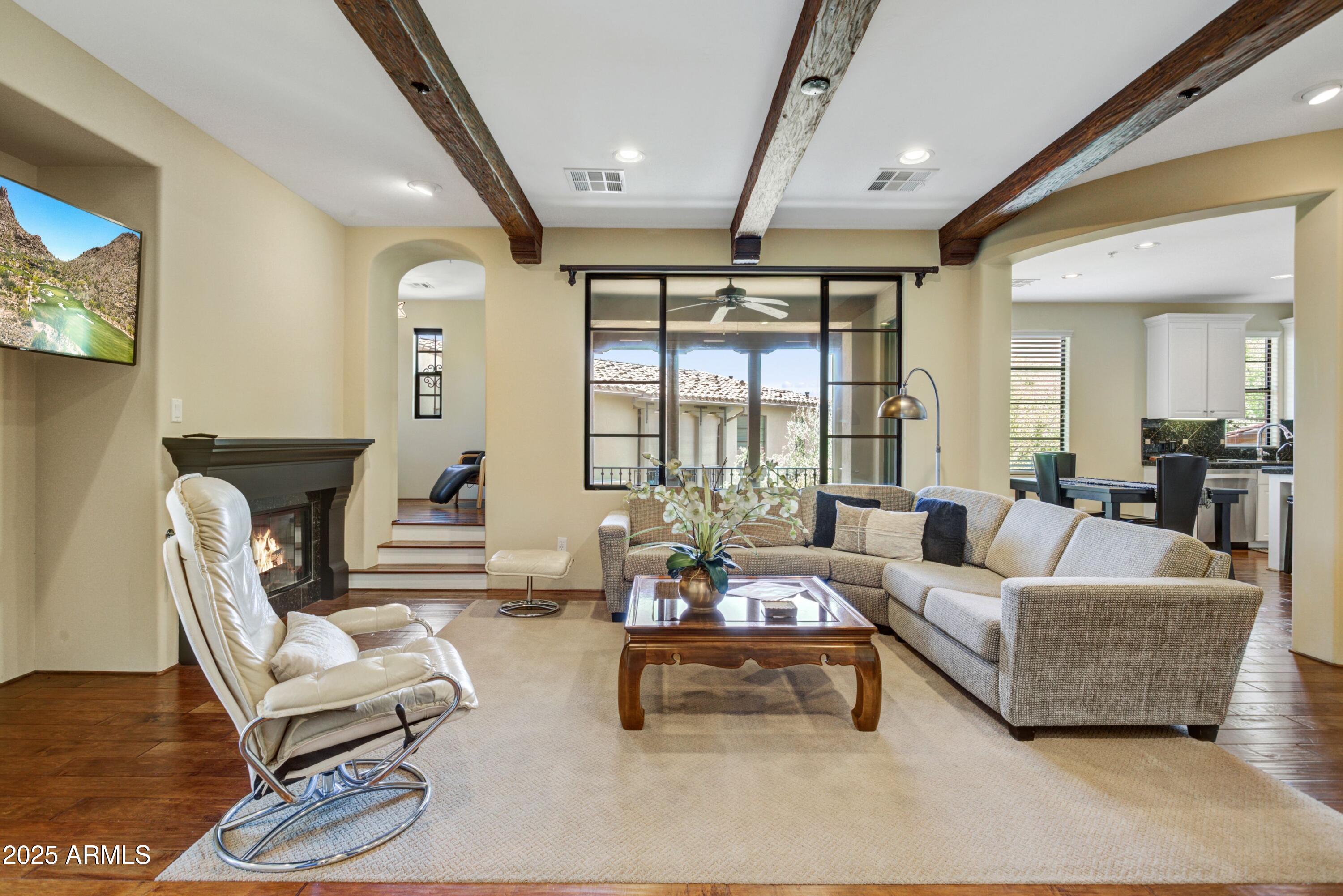 20704 N 90TH Place 1015