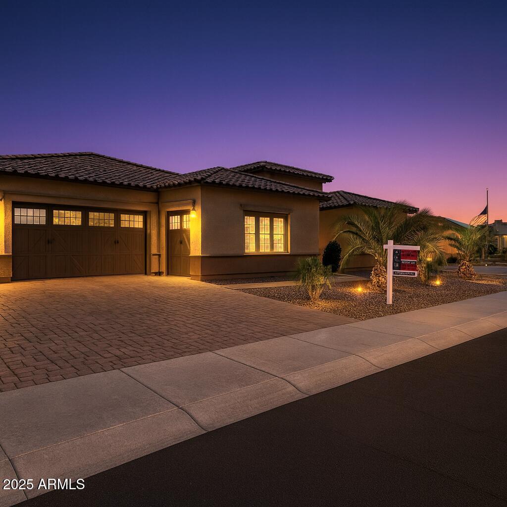 9148 W PARKSIDE Lane