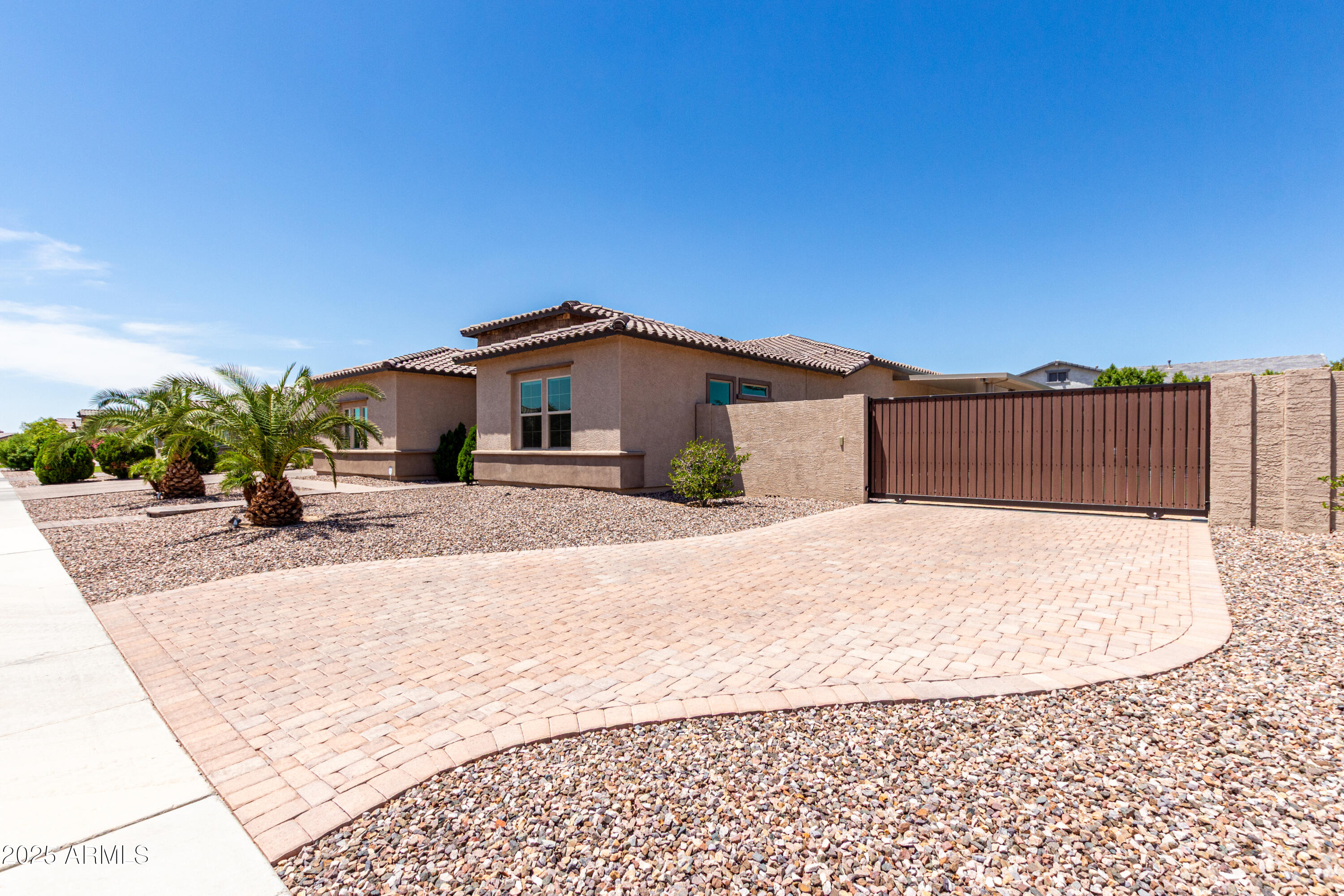 9148 W PARKSIDE Lane