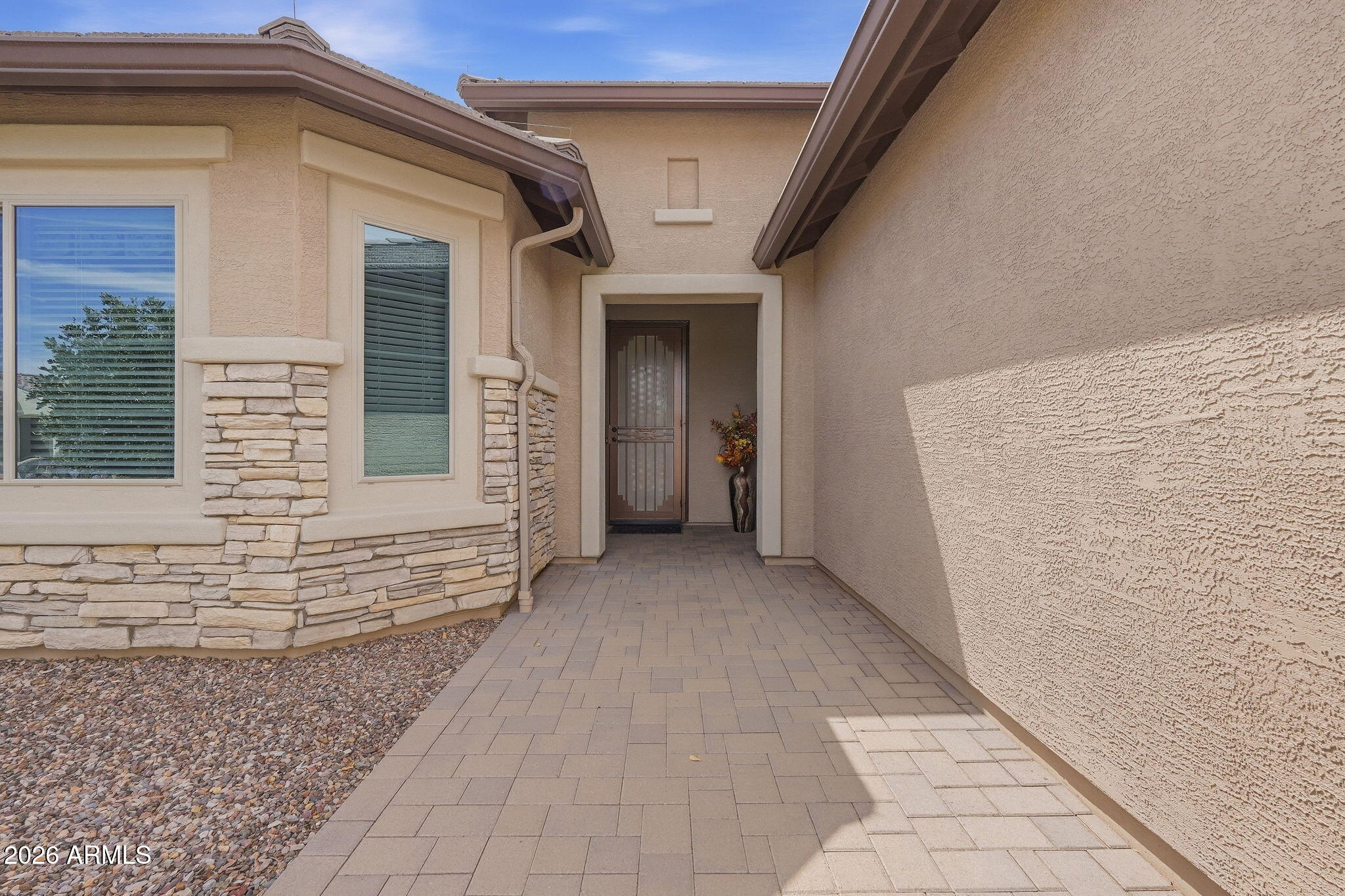 4433 W BOX CANYON Drive