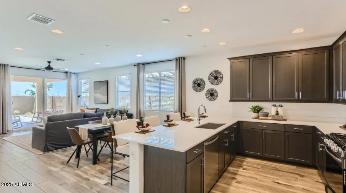7818 W TETHER Trail