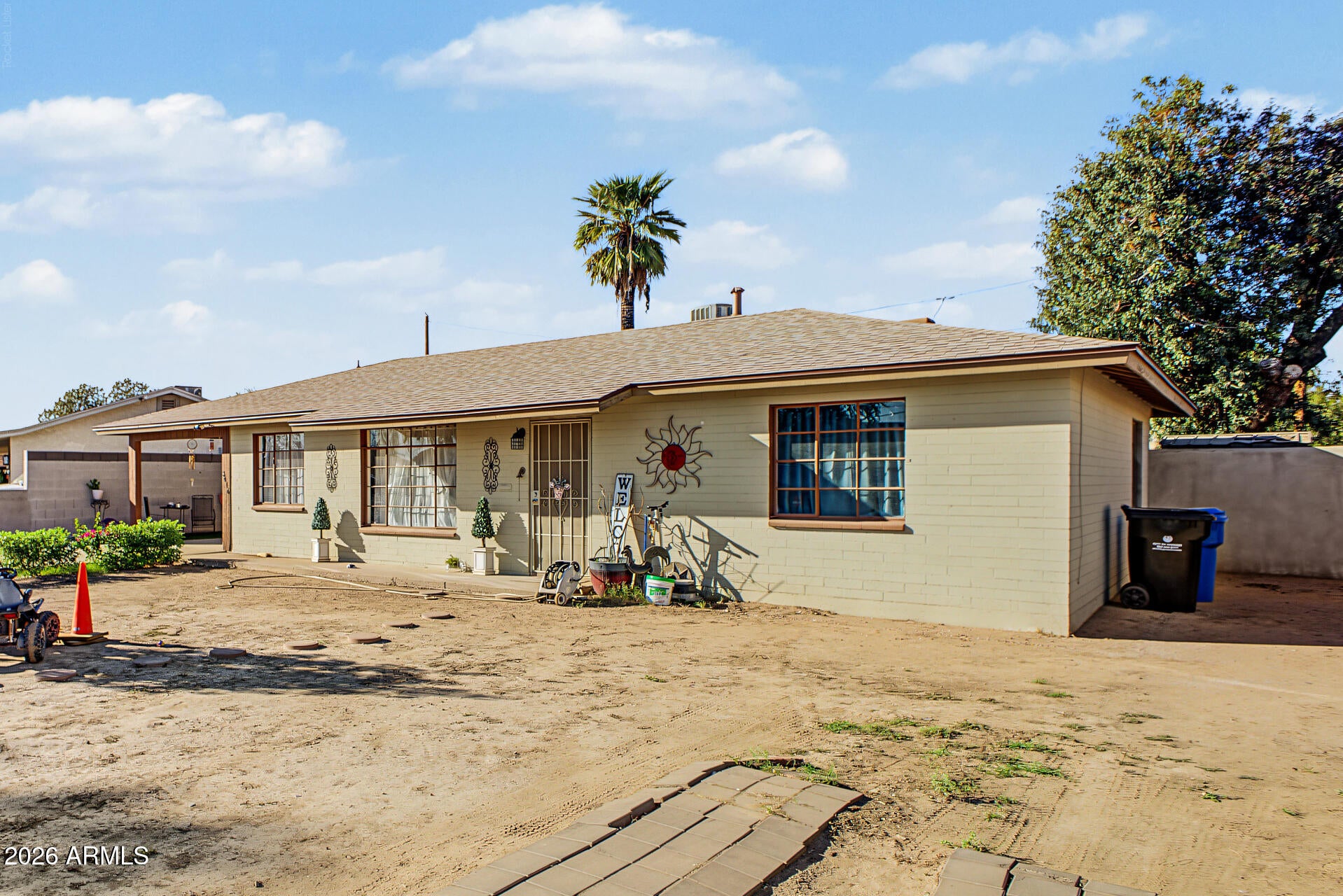 3416 W MONTECITO Avenue