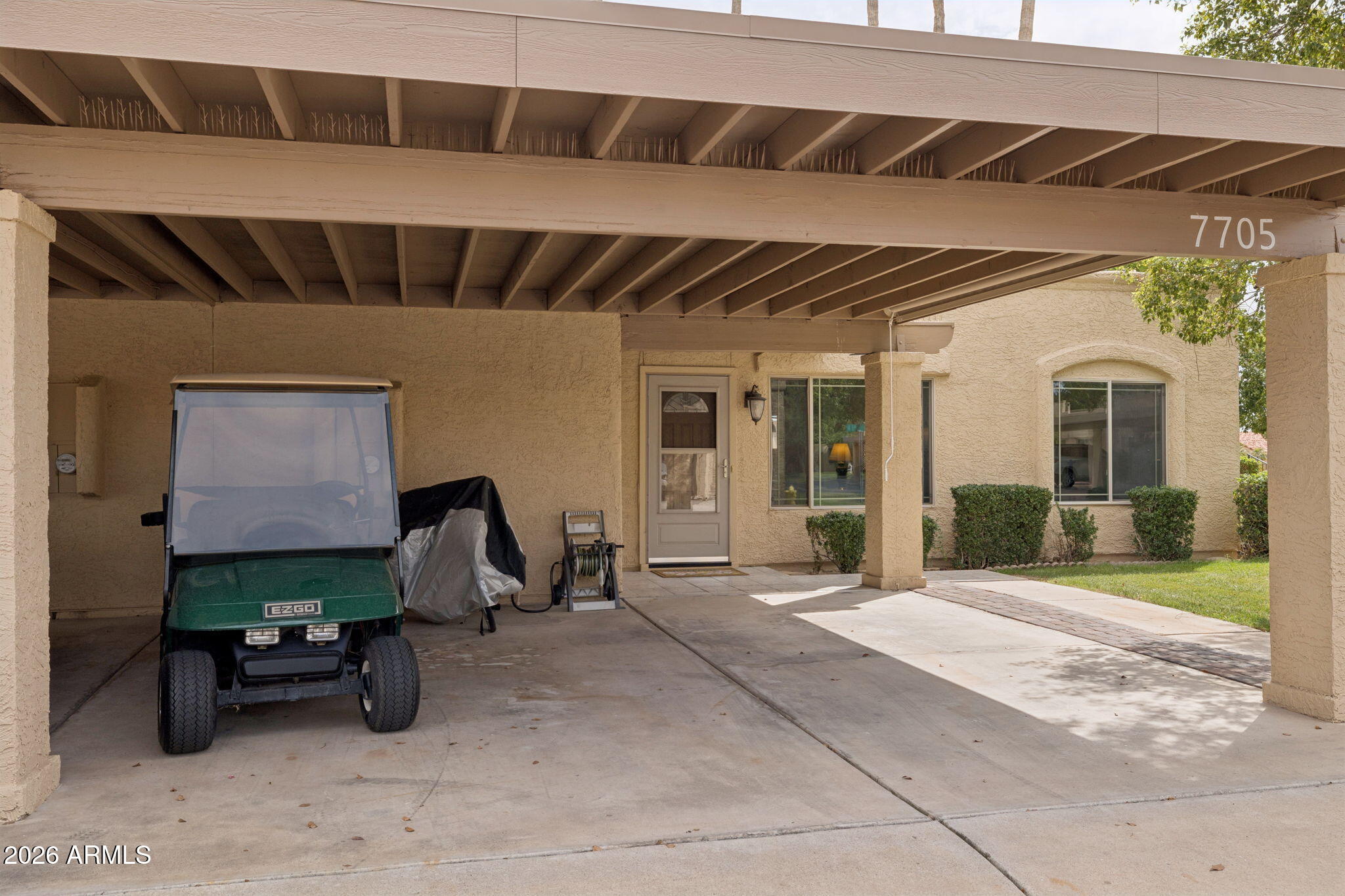 7705 E DESERT FLOWER Avenue