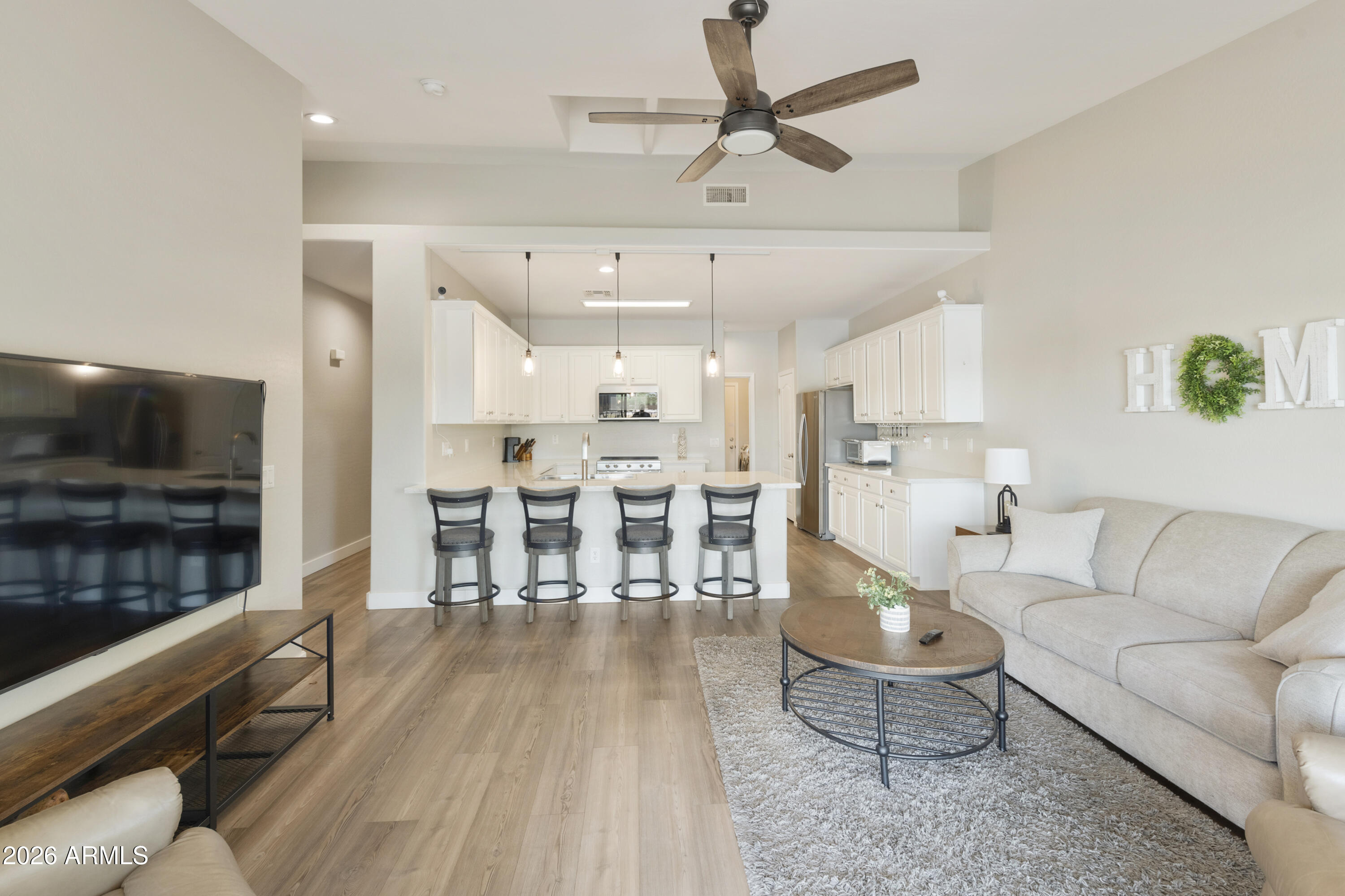 7909 E BROADWAY Road 23