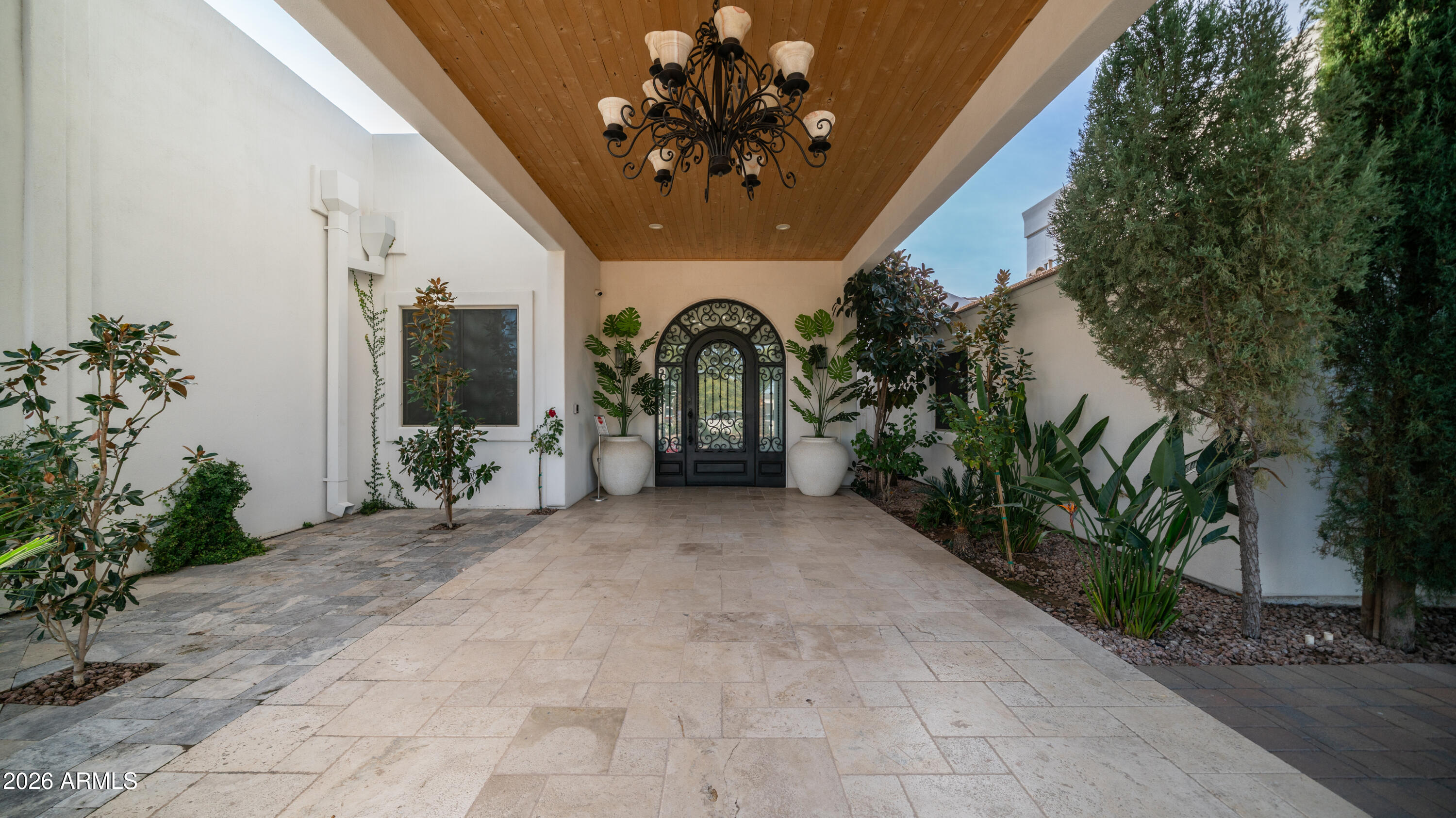 9900 E LUXURY ASSISTED LIVING Boulevard