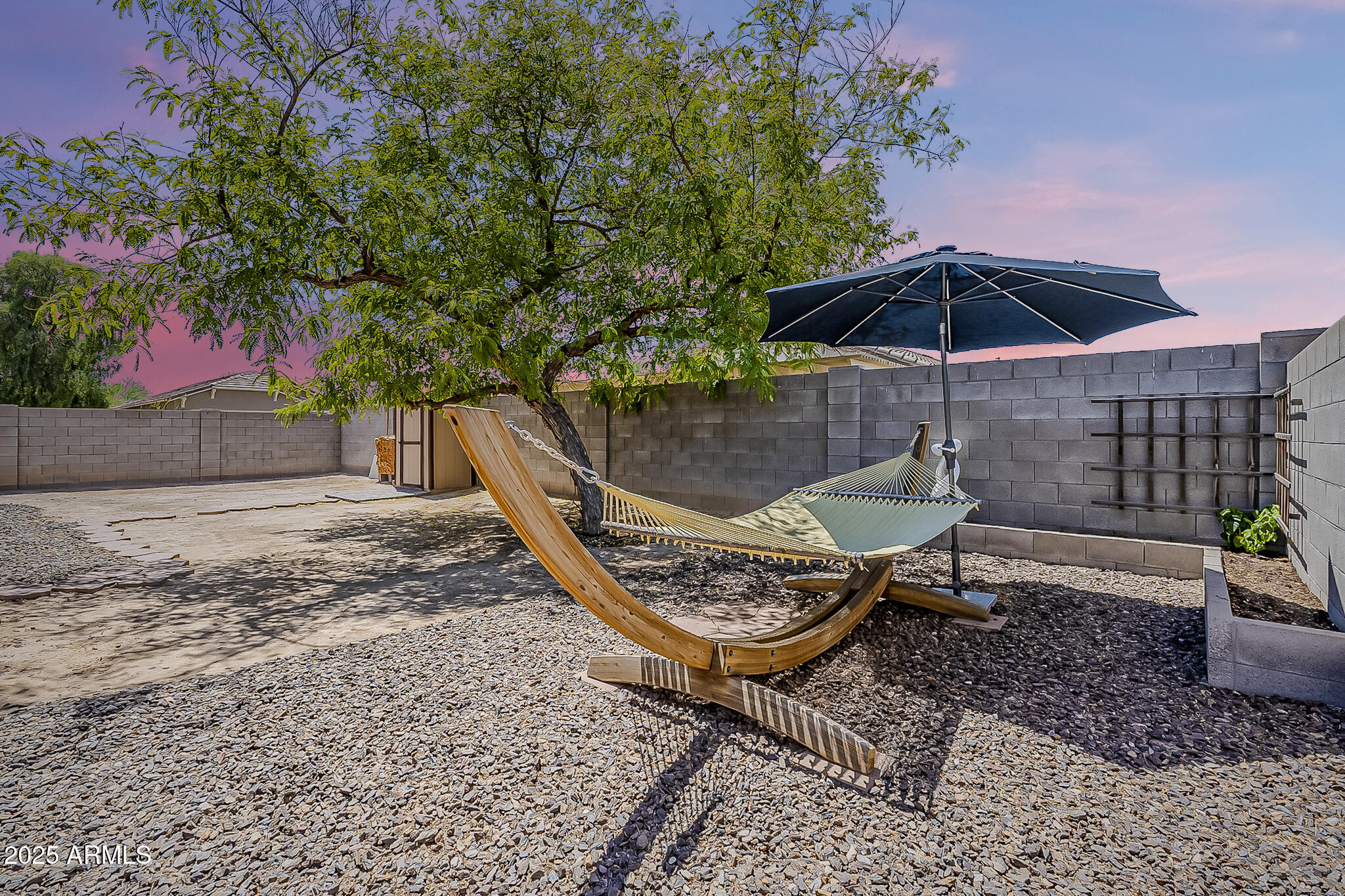 16523 W DESERT BLOOM Street