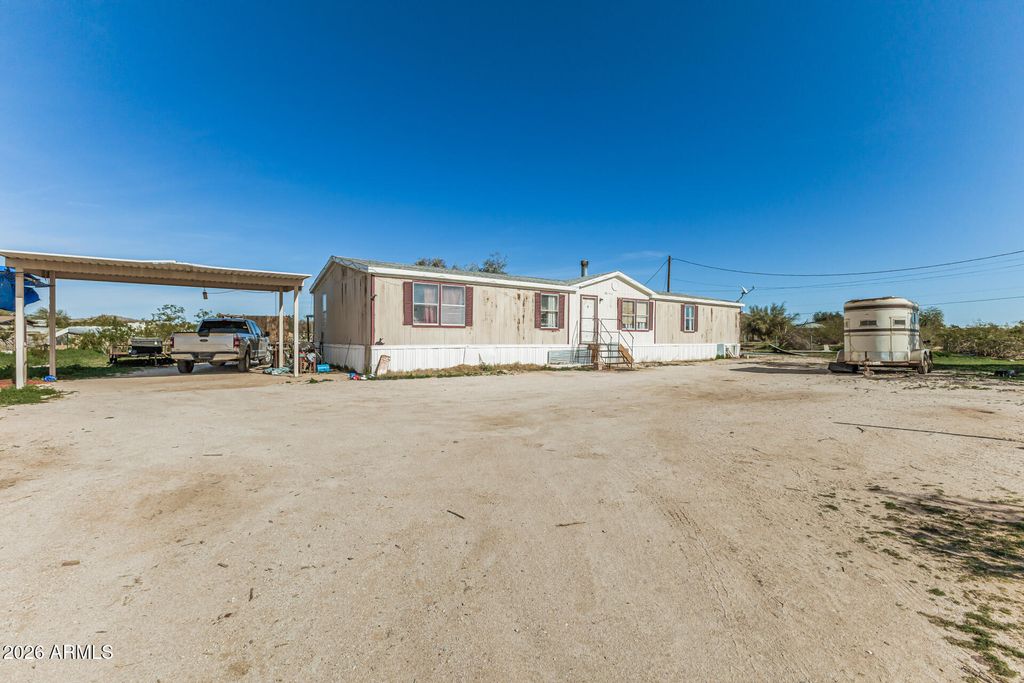 Photo of 15806 W Hopi Drive, Casa Grande, AZ 85122 (MLS # 6967637)