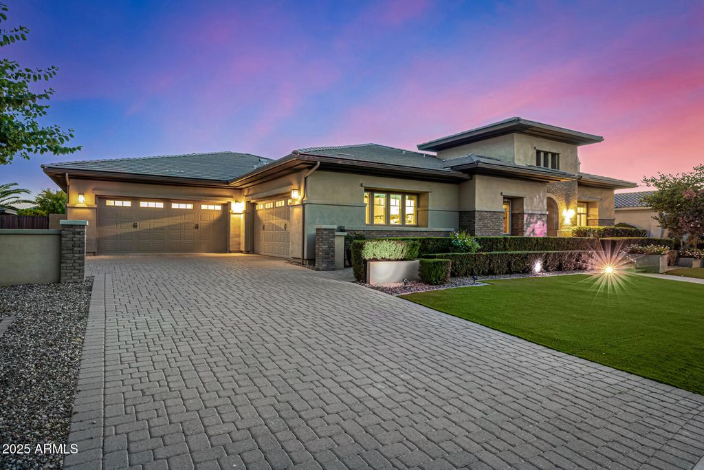 Photo of 2087 E Aris Drive, Gilbert, AZ 85298 (MLS # 6949498)