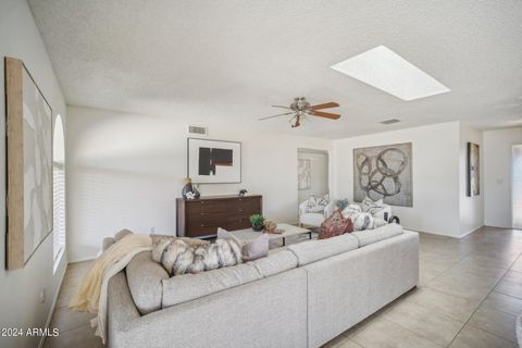 Single Family Residence in Phoenix AZ 4040 SURREY Avenue 9.jpg