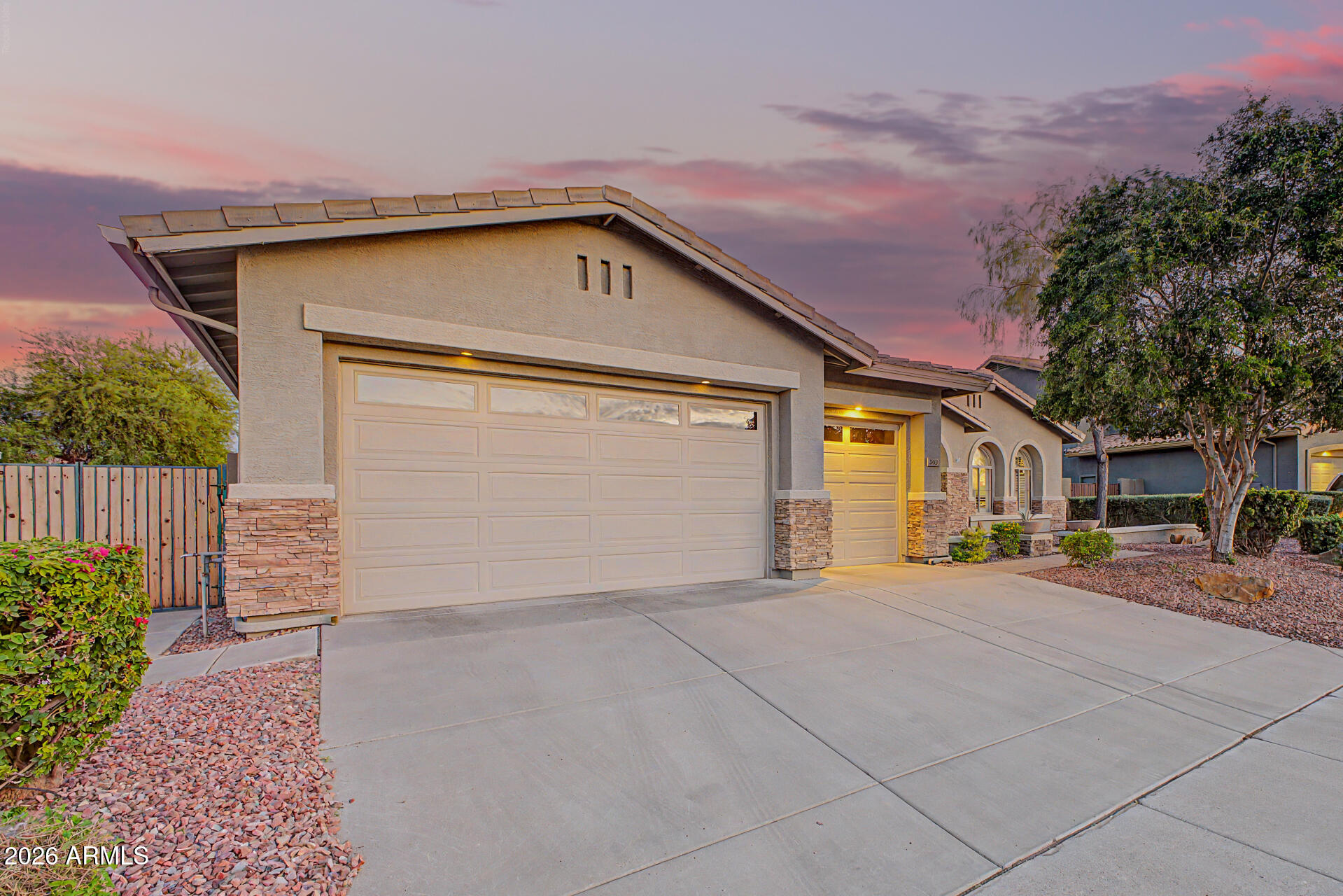 2813 W SOUSA Drive