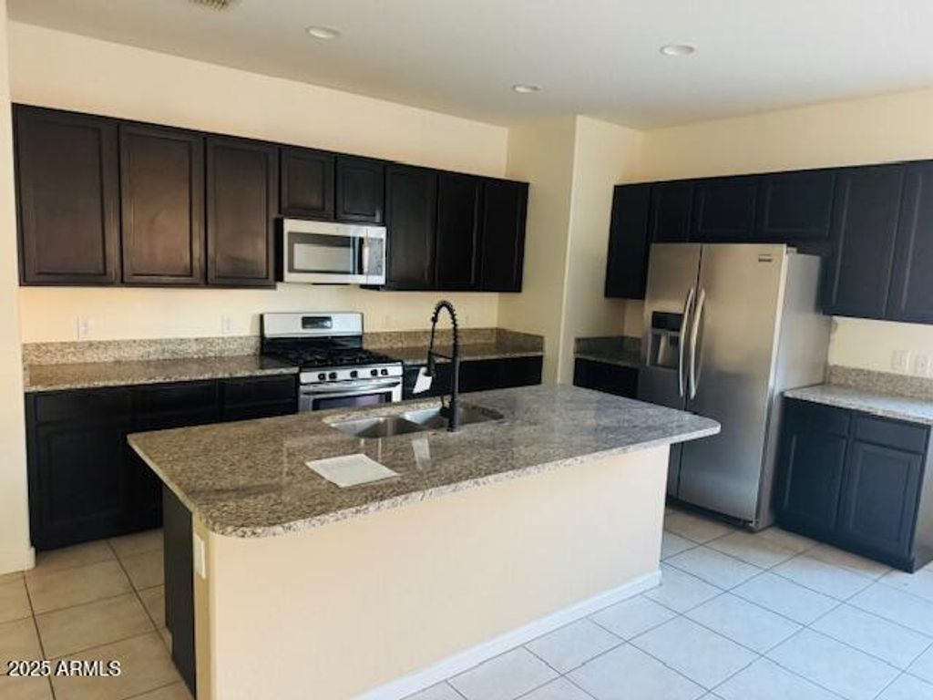 Photo of 41199 W Ganley Way, Maricopa, AZ 85138 (MLS # 6953168)