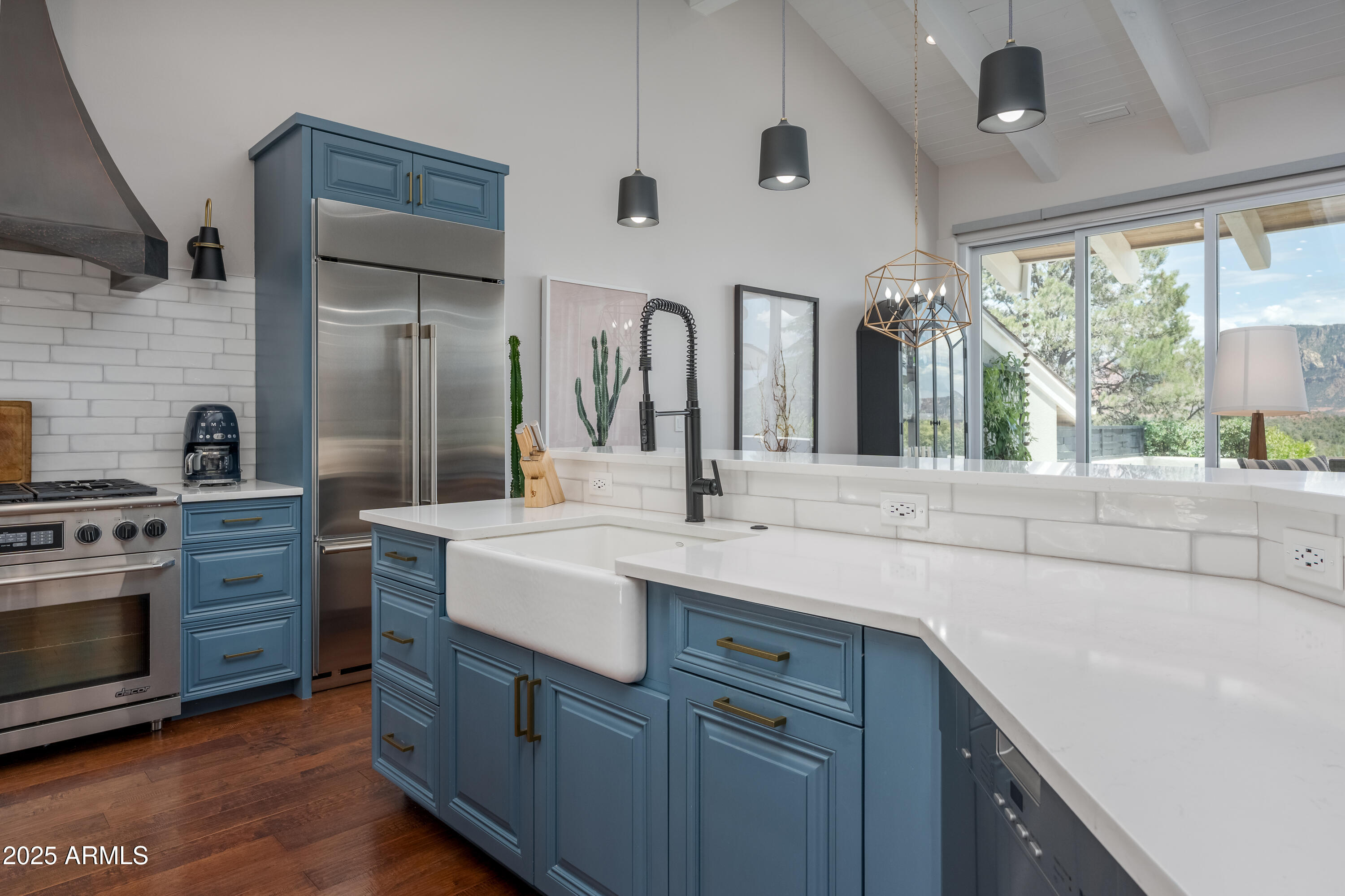 220 Shadow Mountain Drive