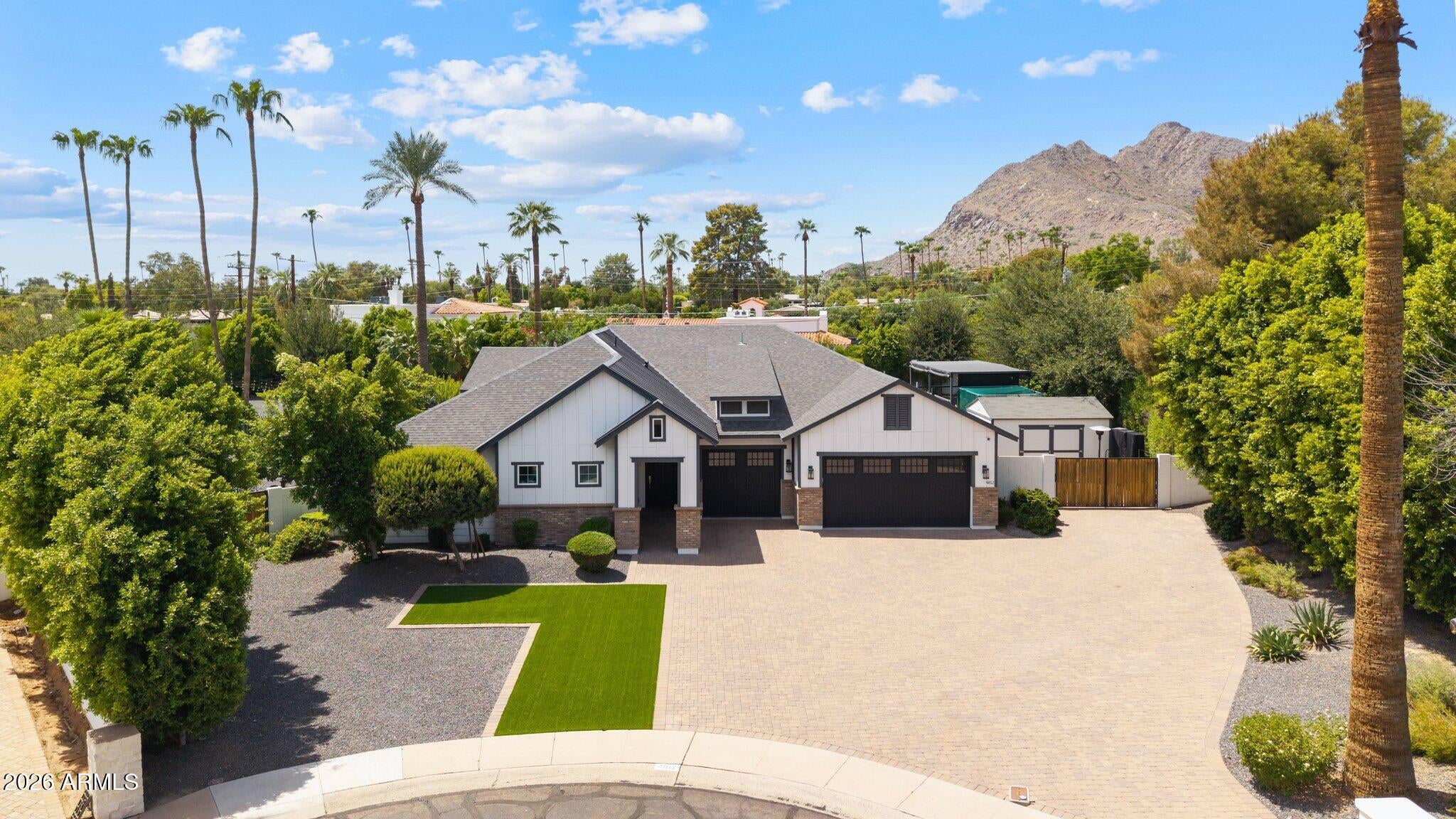 4812 N 68th Place