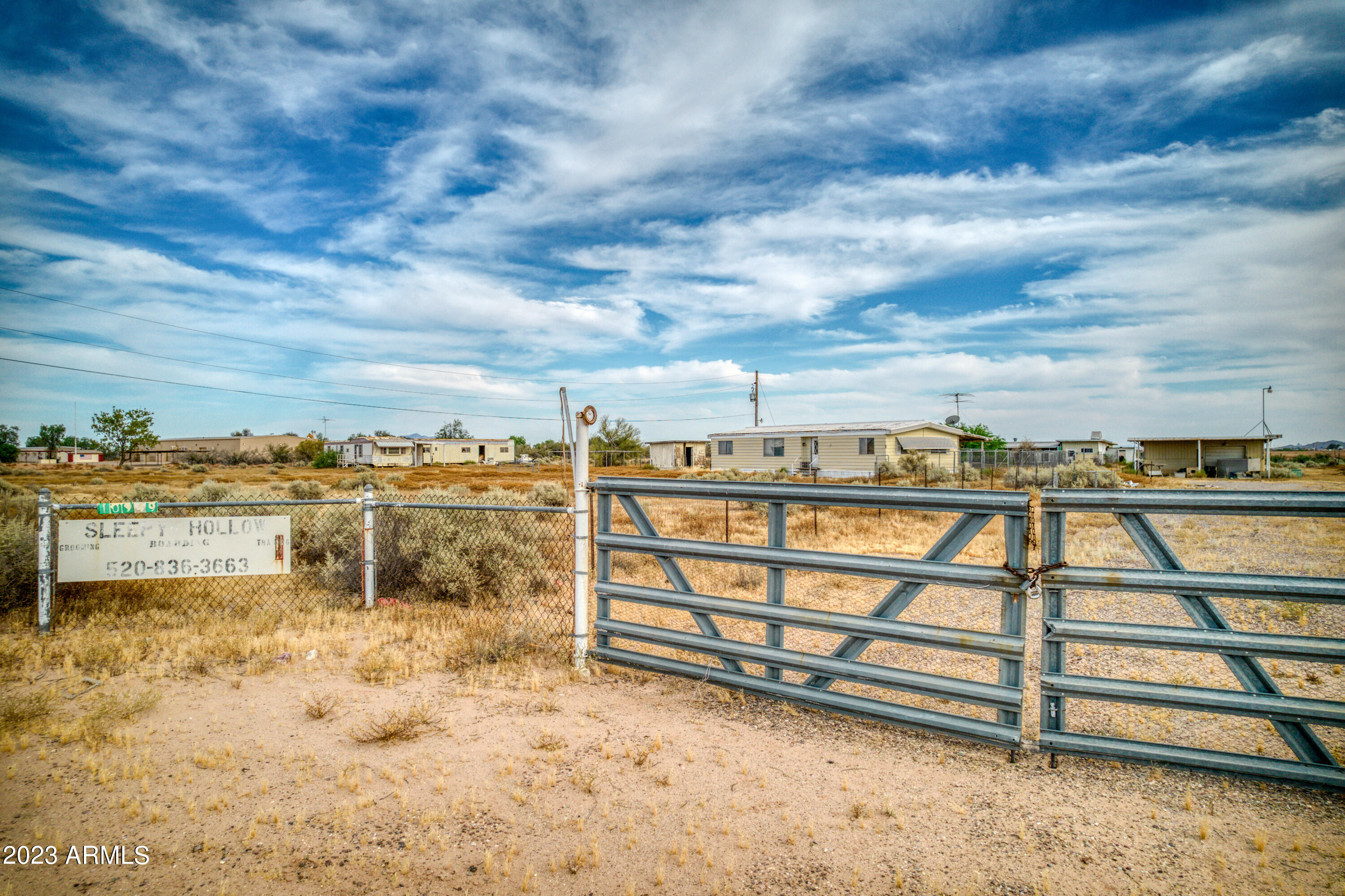10949 W RANDOLPH Road '-'