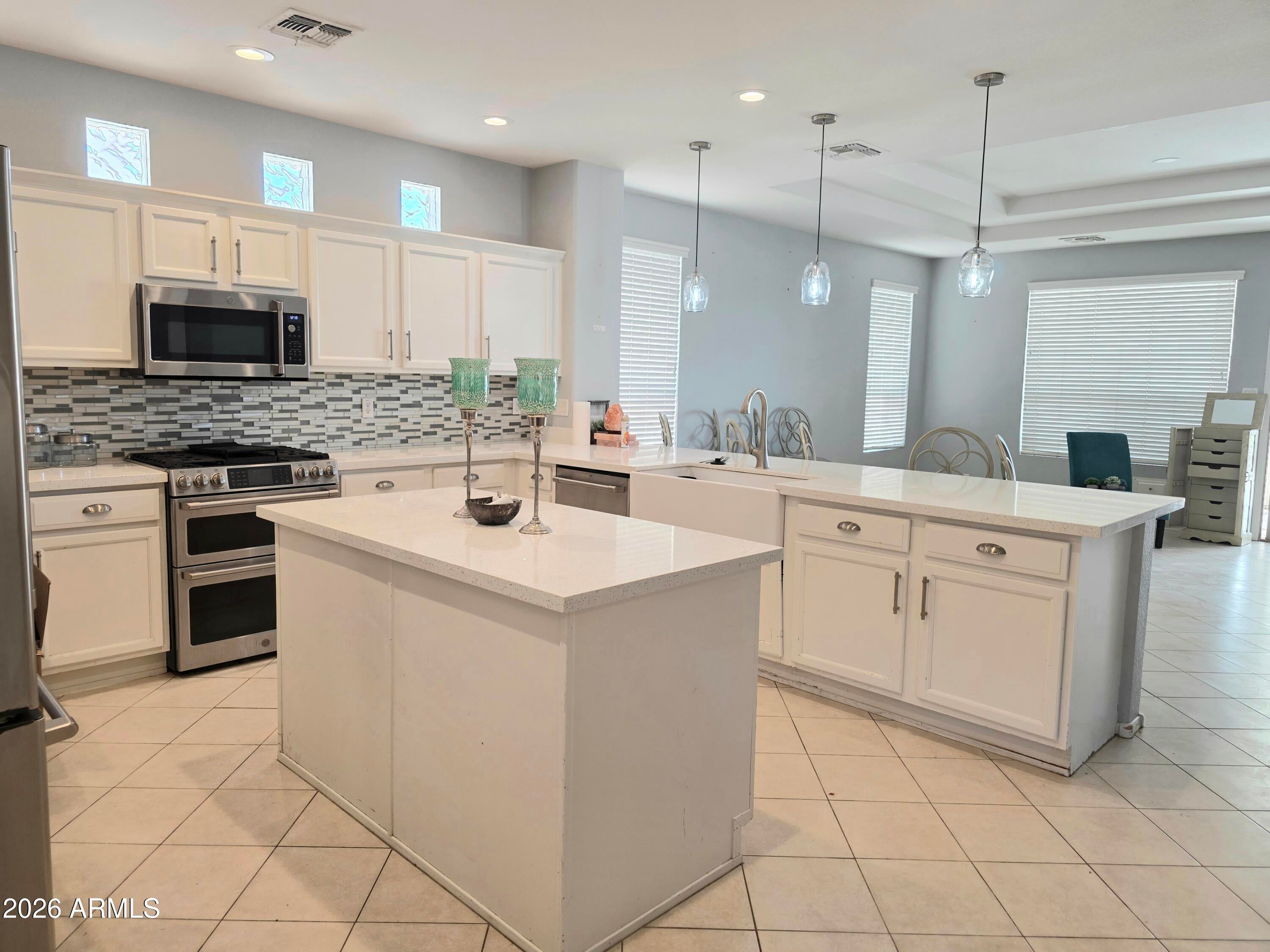 8925 E STONEY VISTA Drive