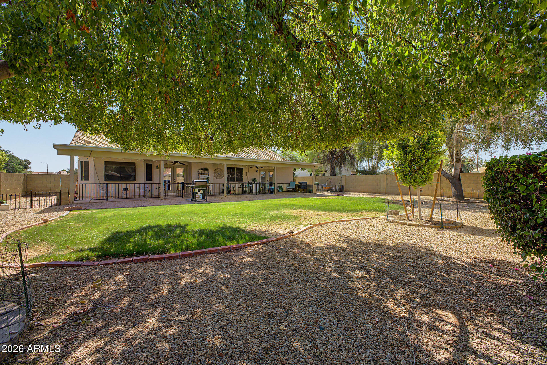 3329 E HARMONY Avenue