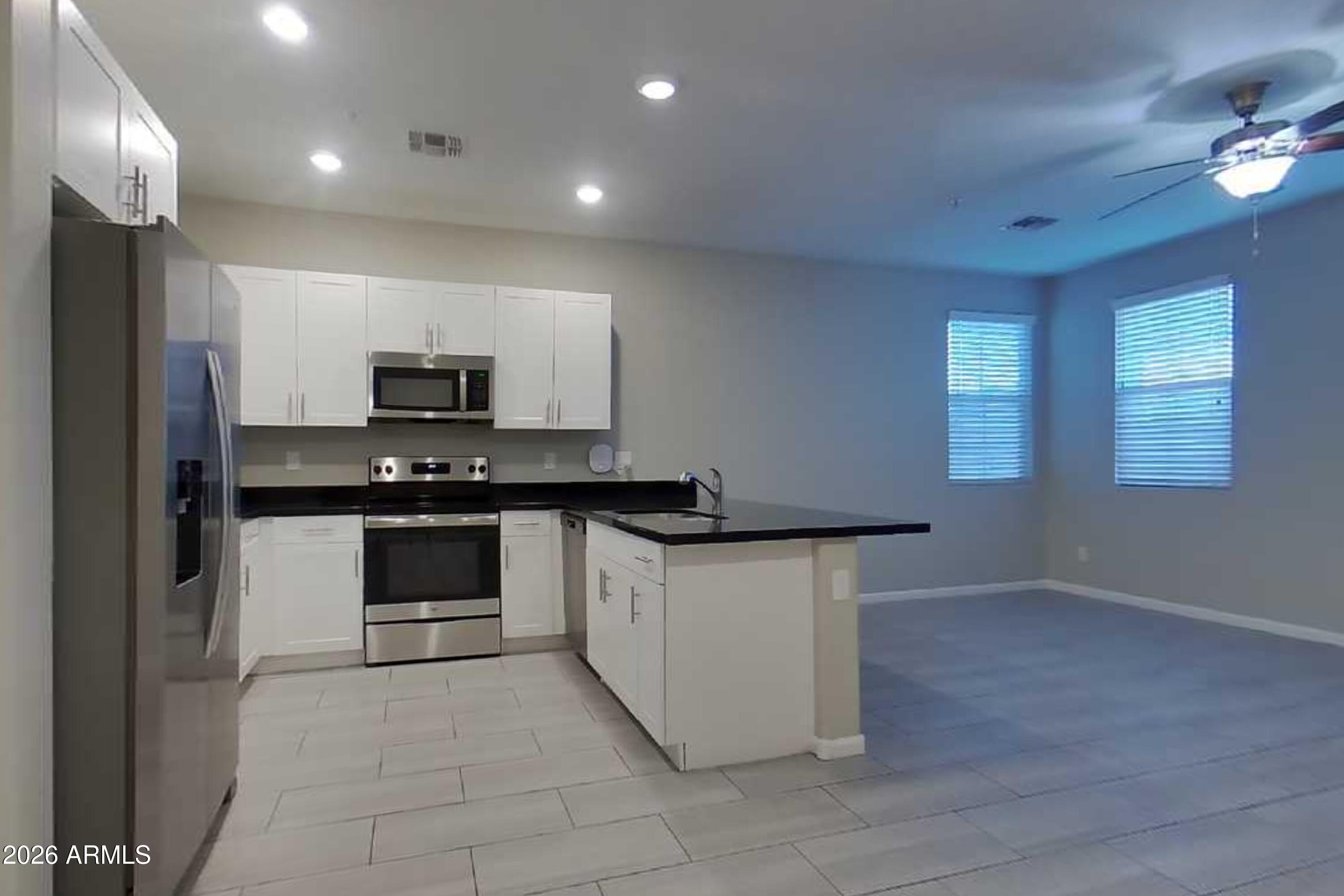 12564 W HUMMINGBIRD Terrace