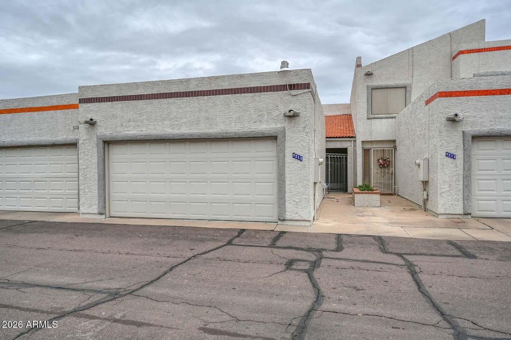 Photo of 9219 N 47th Drive, Glendale, AZ 85302 (MLS # 6965568)