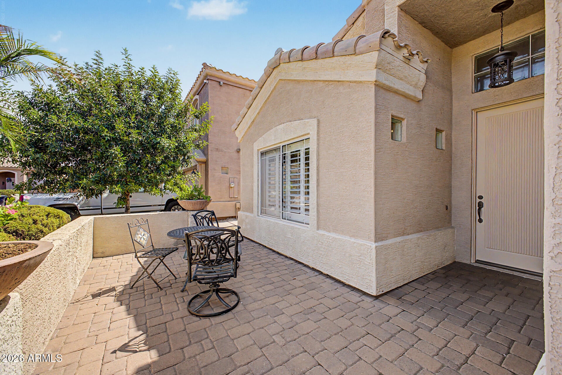2237 E BEL AIR Lane