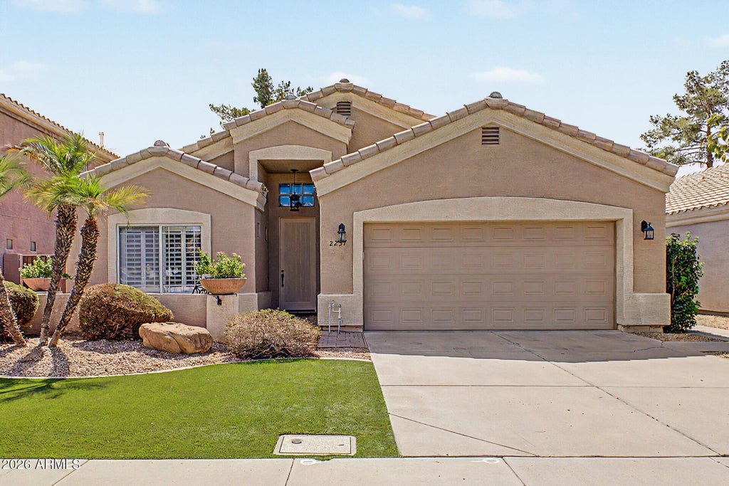 Photo of 2237 E Bel Air Lane, Gilbert, AZ 85234 (MLS # 7084983)