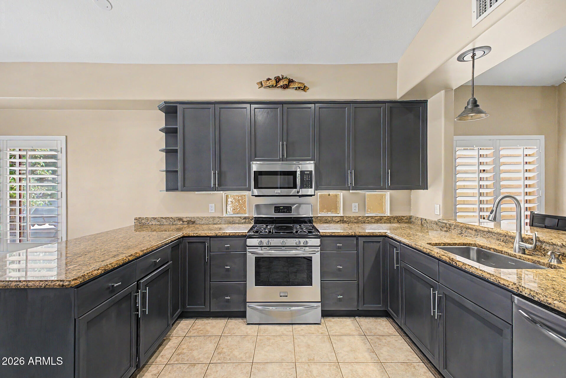 2237 E BEL AIR Lane