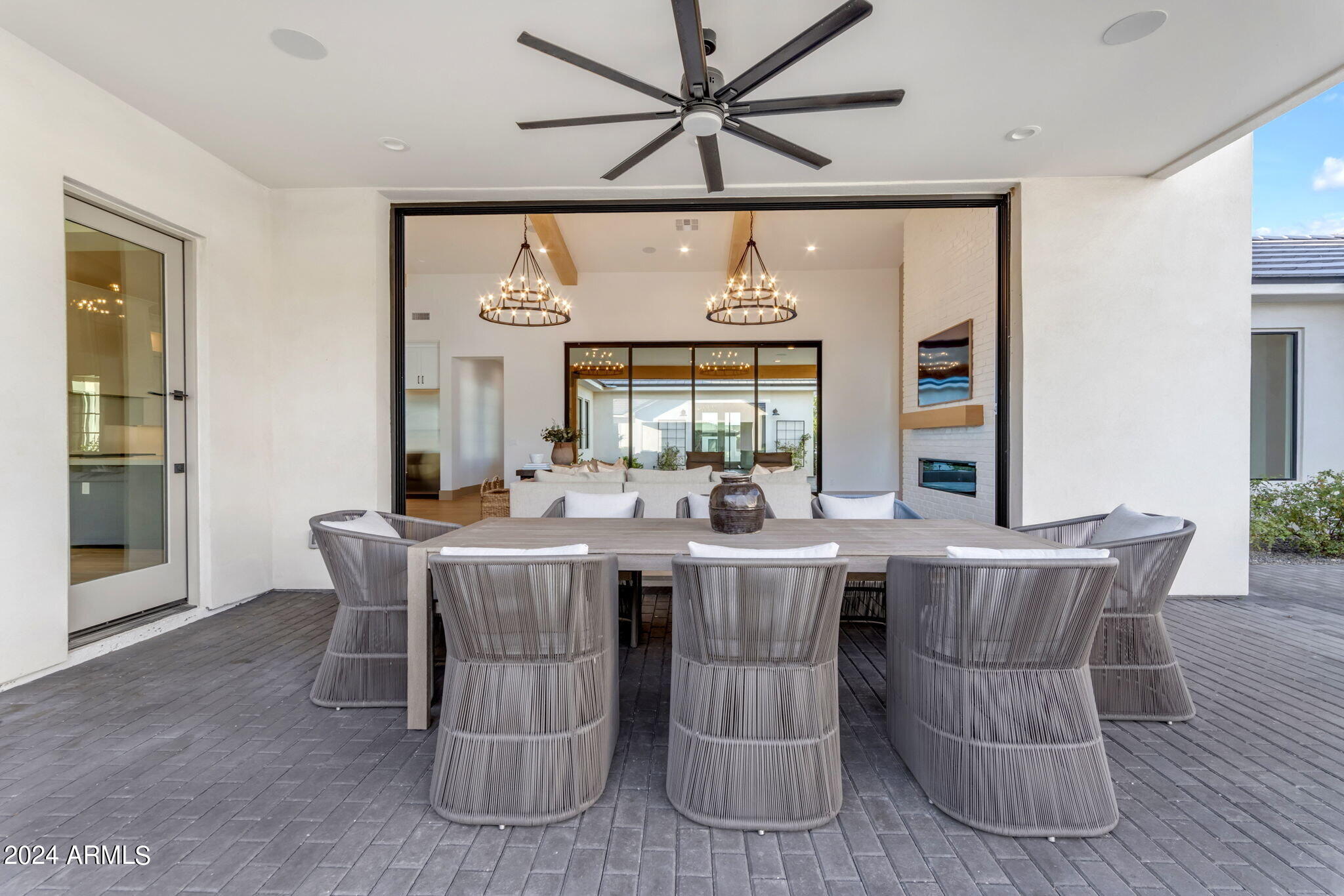 WEST VILLAGE OF SANTAN LAKESIDE ESTATES 2 LTS 1-20 - Residential