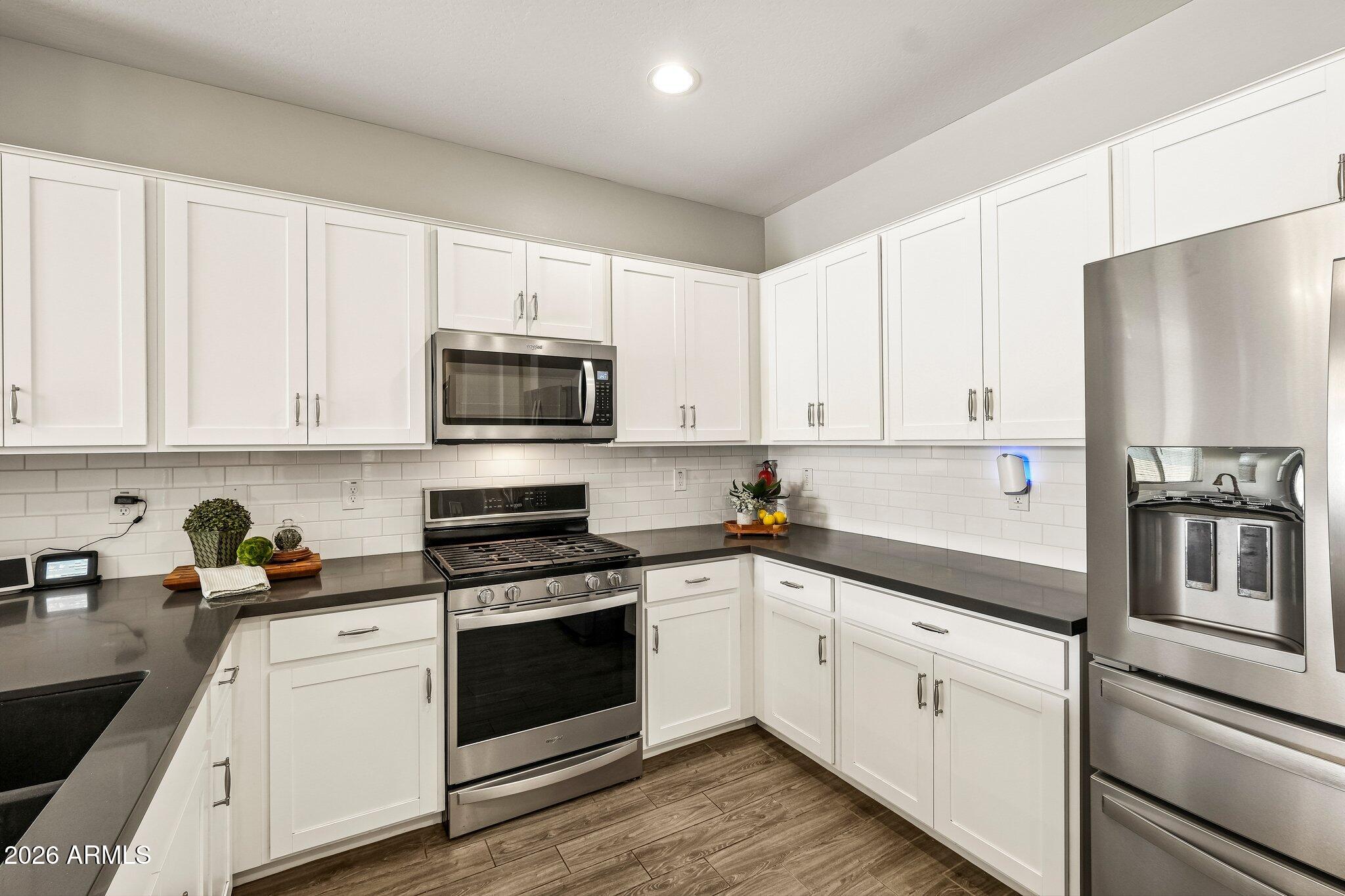 9436 W WILLOW BEND Lane