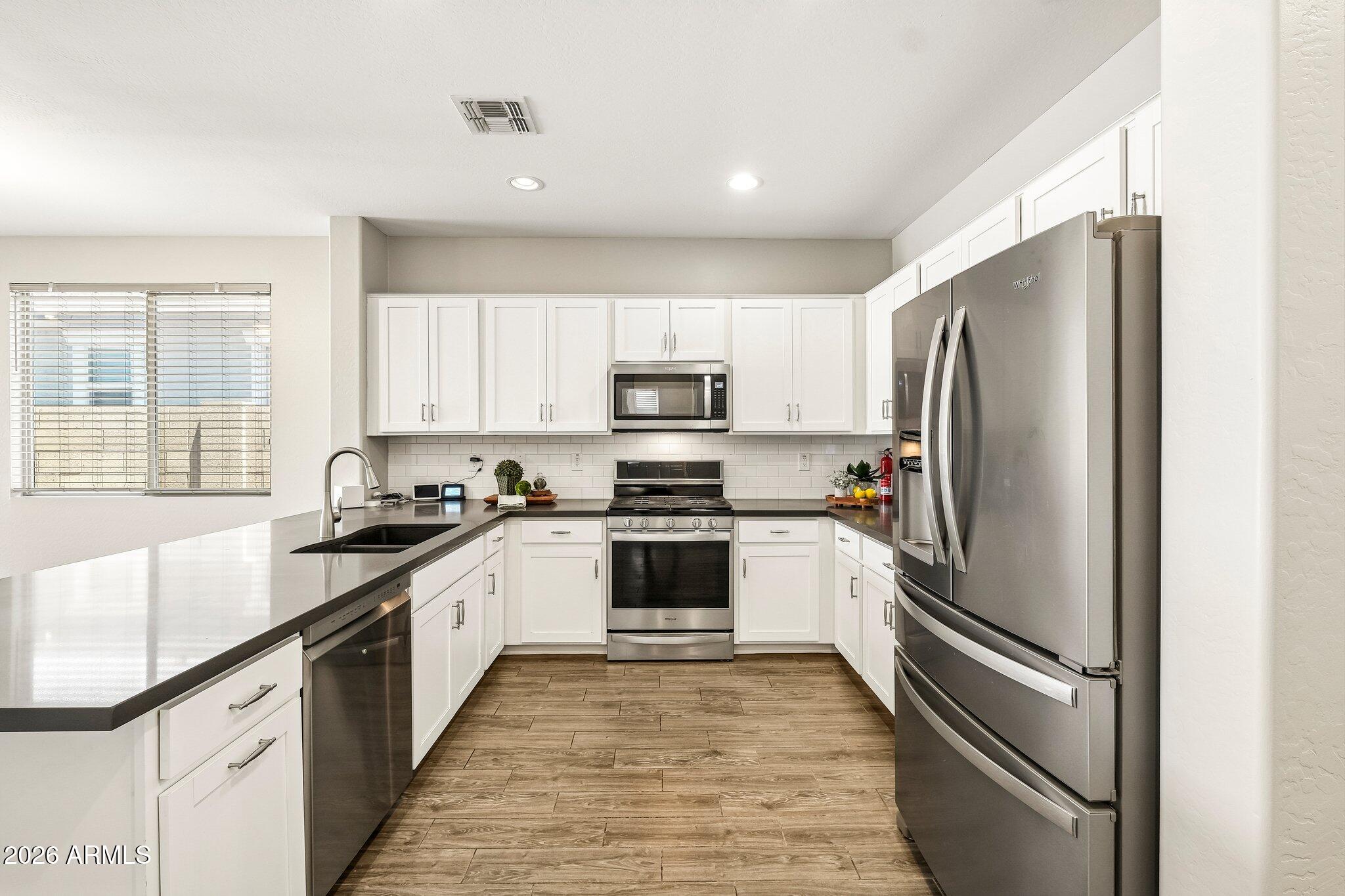 9436 W WILLOW BEND Lane