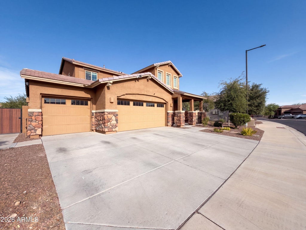 Photo of 2551 N 212th Drive, Buckeye, AZ 85396 (MLS # 7076945)