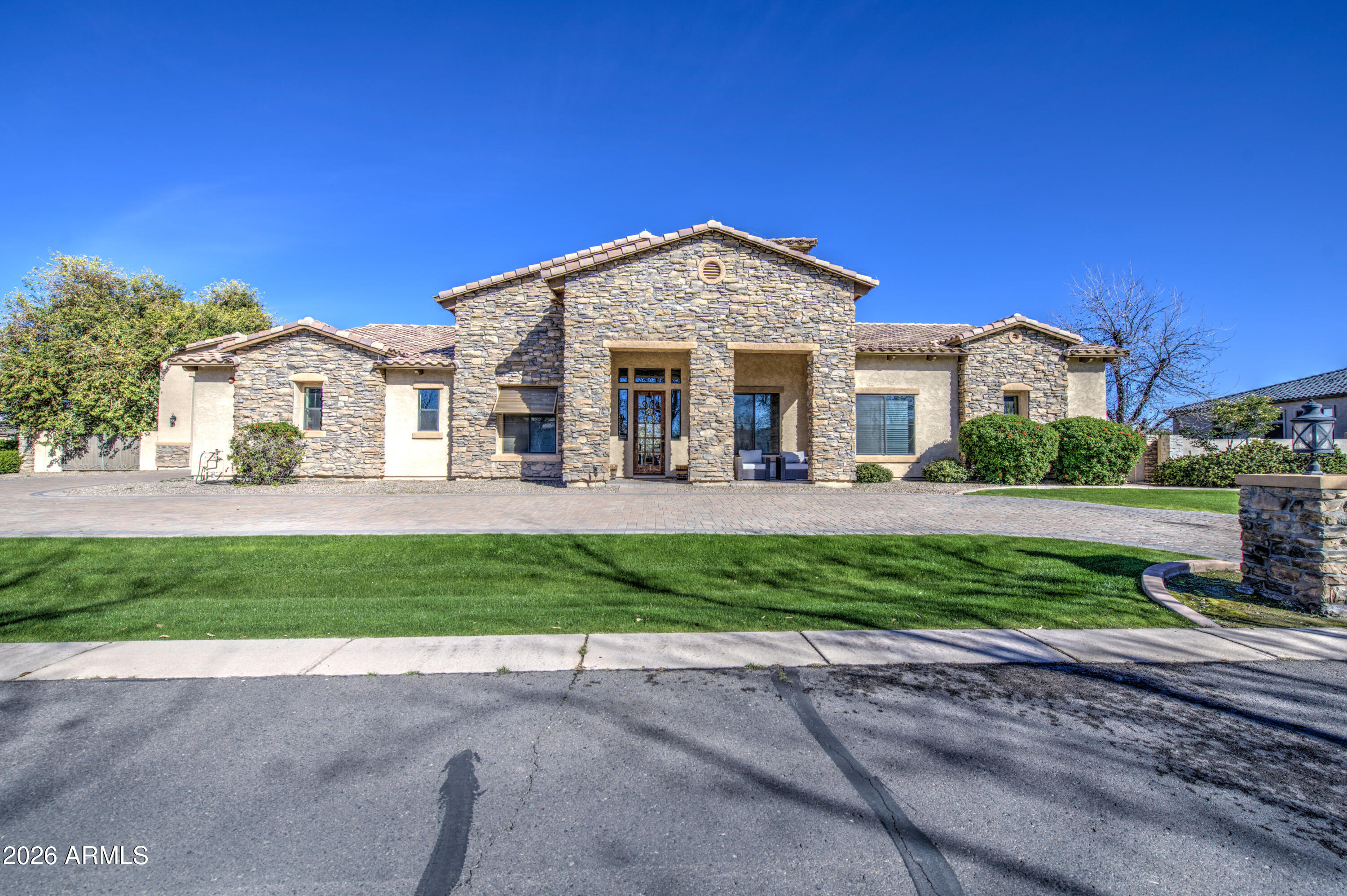 20268 E SUNSET Court