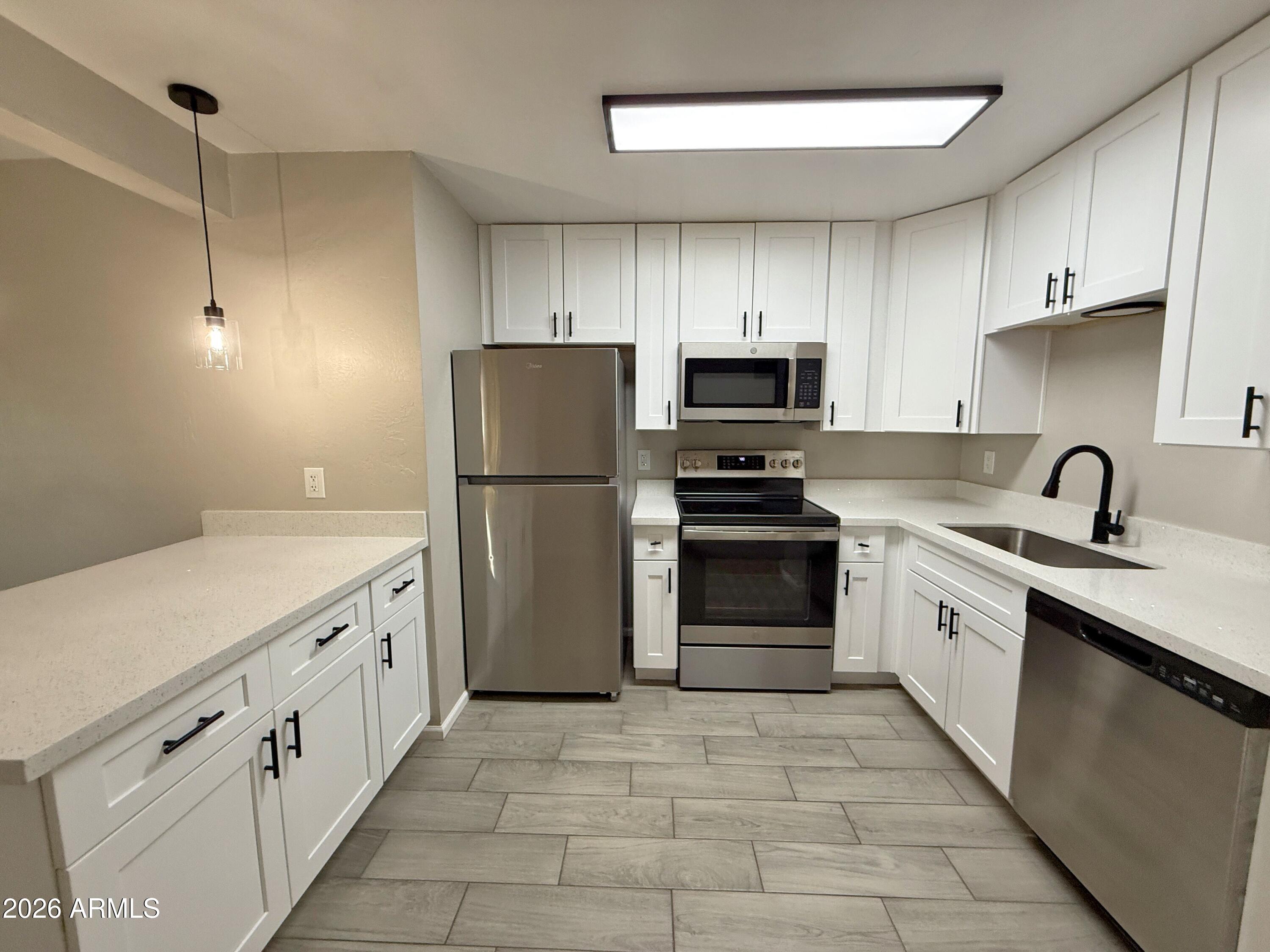 4901 S Calle Los Cerros Drive 206
