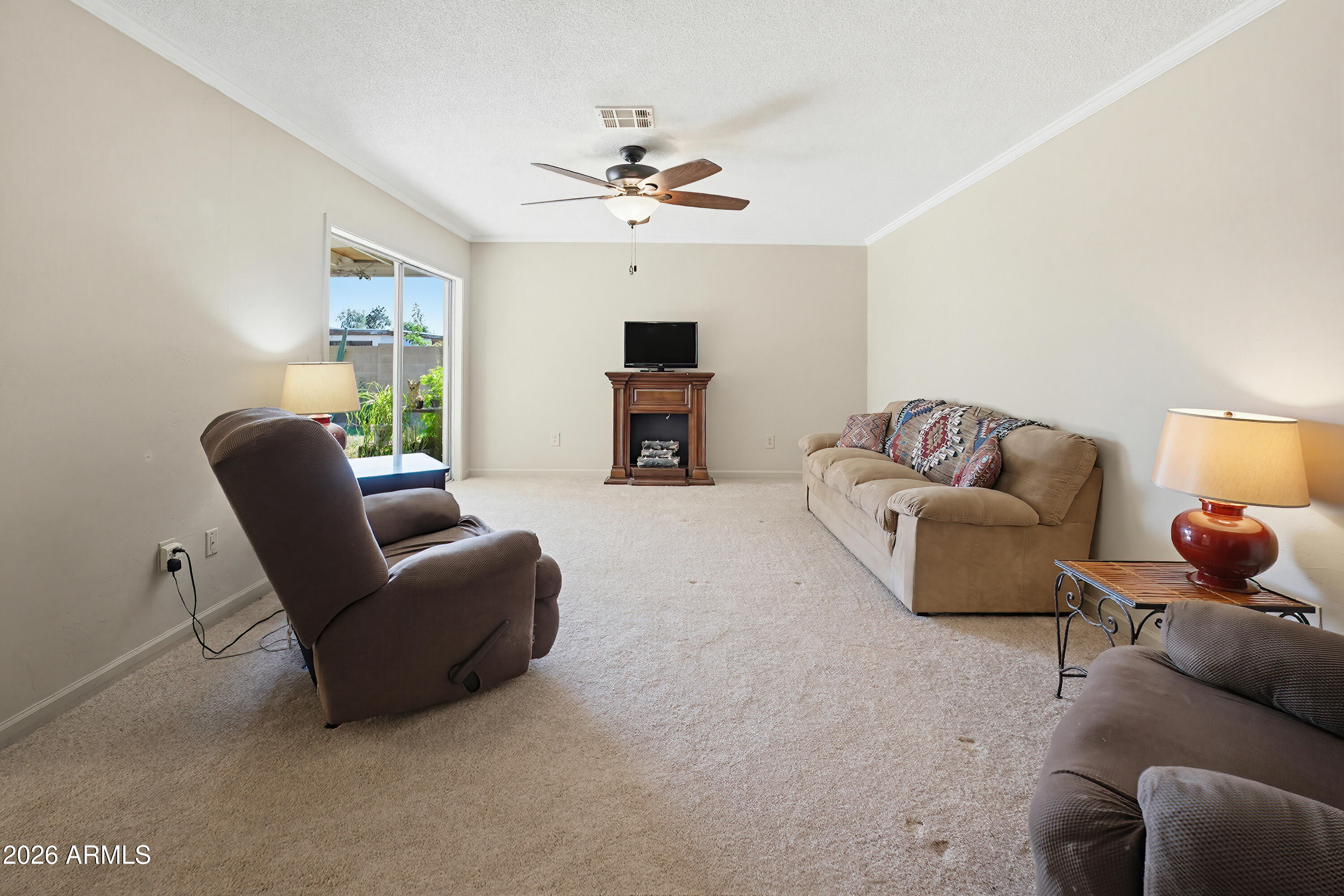 3221 W GREENWAY Road