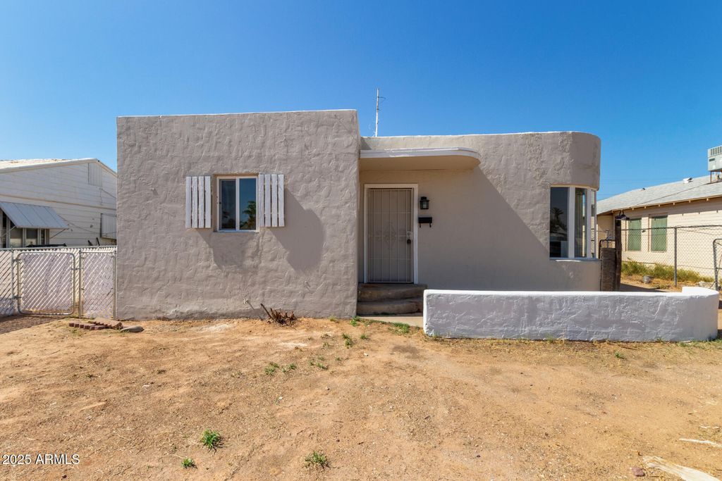 Photo of 320 W Pima Avenue, Coolidge, AZ 85128 (MLS # 6929334)