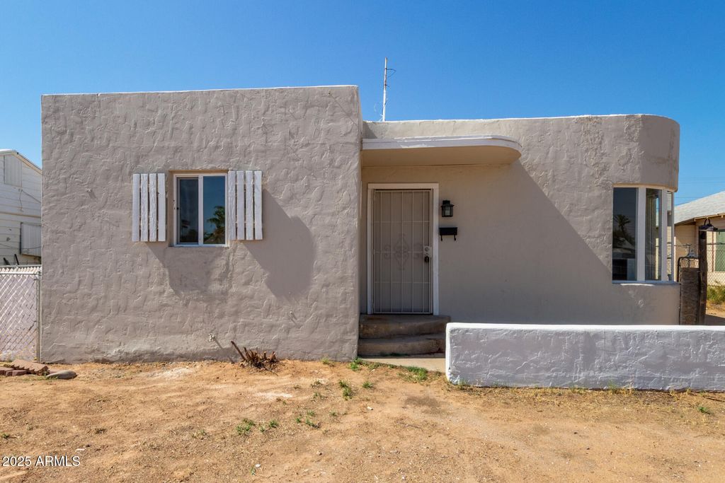 Photo of 320 W Pima Avenue, Coolidge, AZ 85128 (MLS # 6929334)