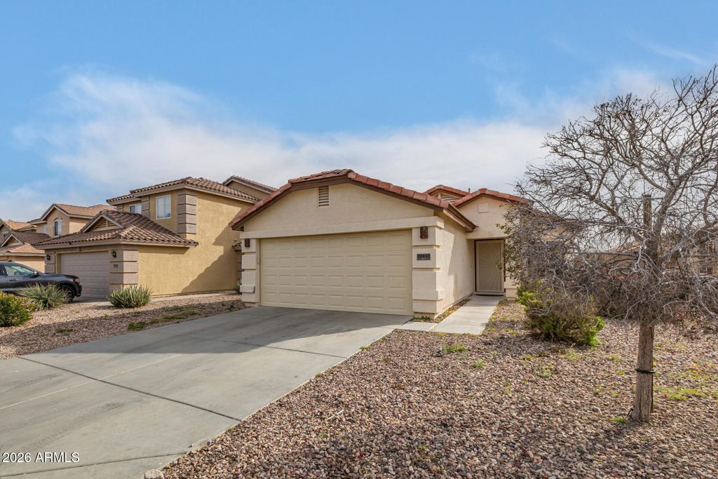 Photo of 22833 W Cantilever Street, Buckeye, AZ 85326 (MLS # 6971037)