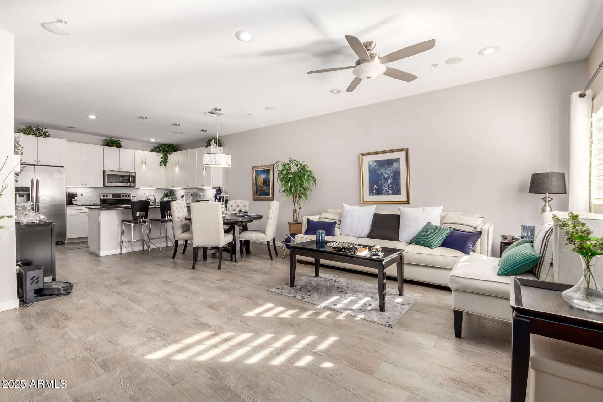 2821 S SKYLINE Drive 176